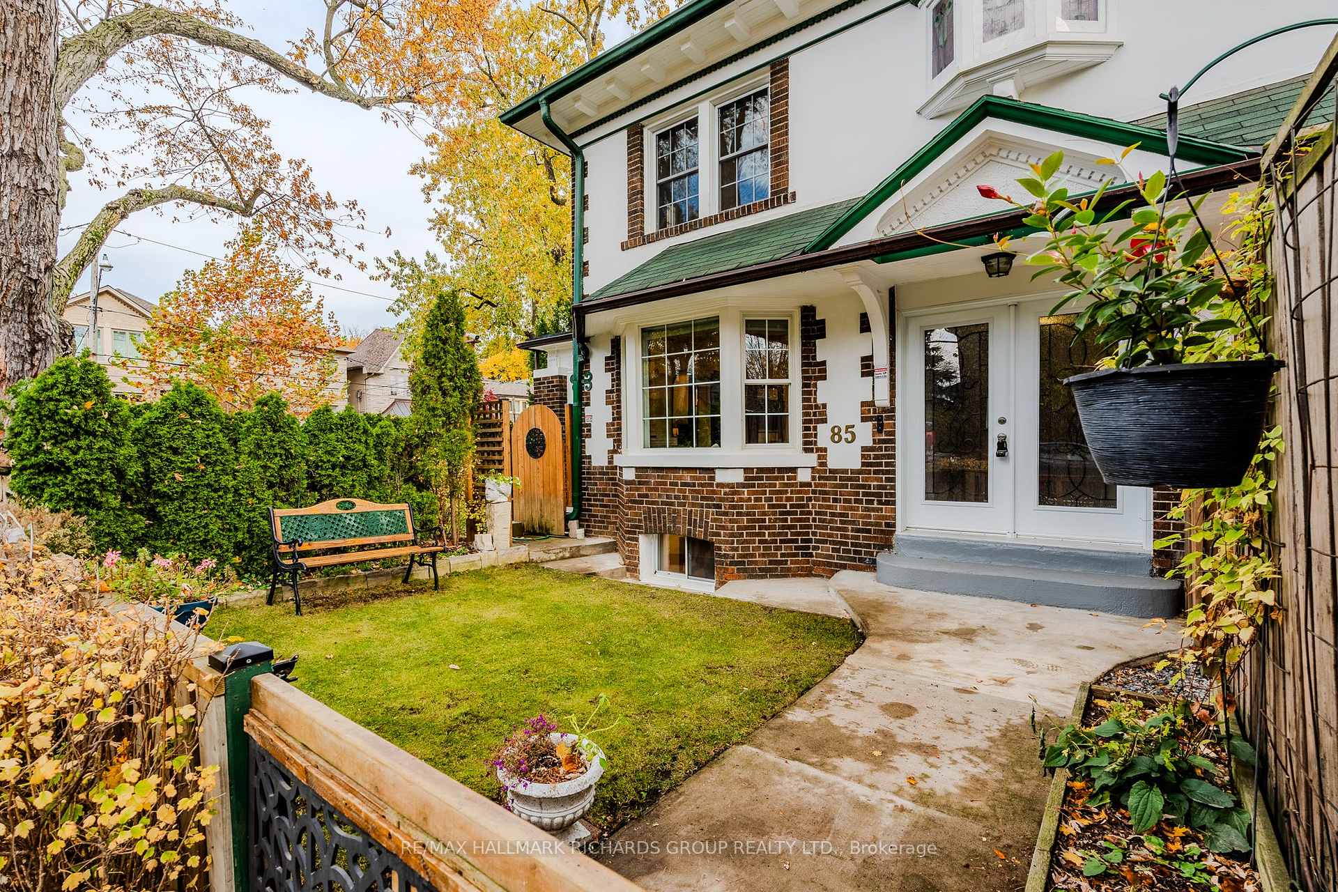 Photo 4 of 85 Deloraine Avenue, Toronto, Lawrence Park North — HOMEH