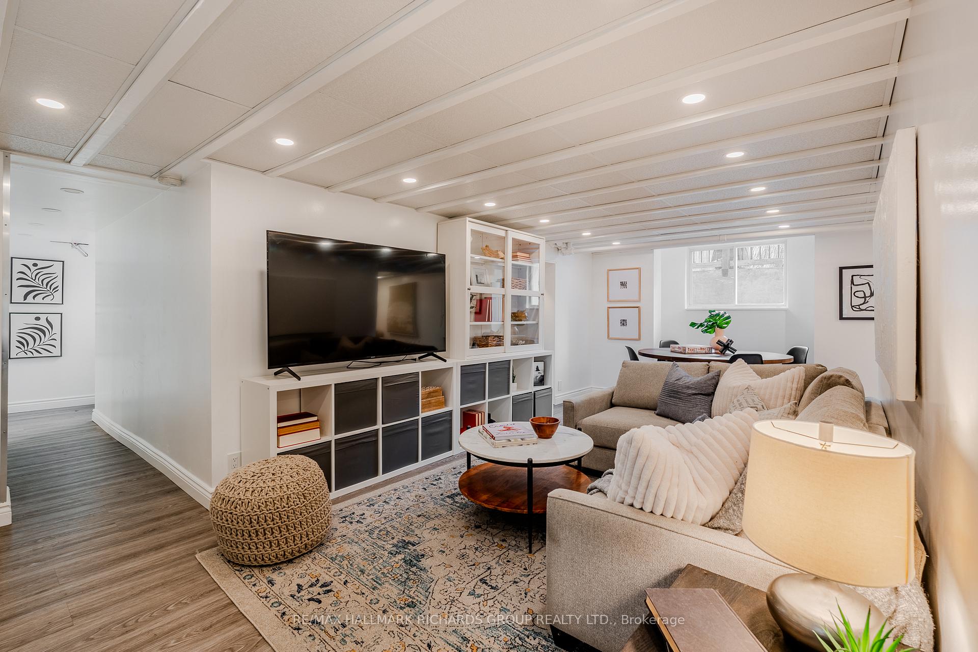 Photo 14 of 85 Deloraine Avenue, Toronto, Lawrence Park North — HOMEH
