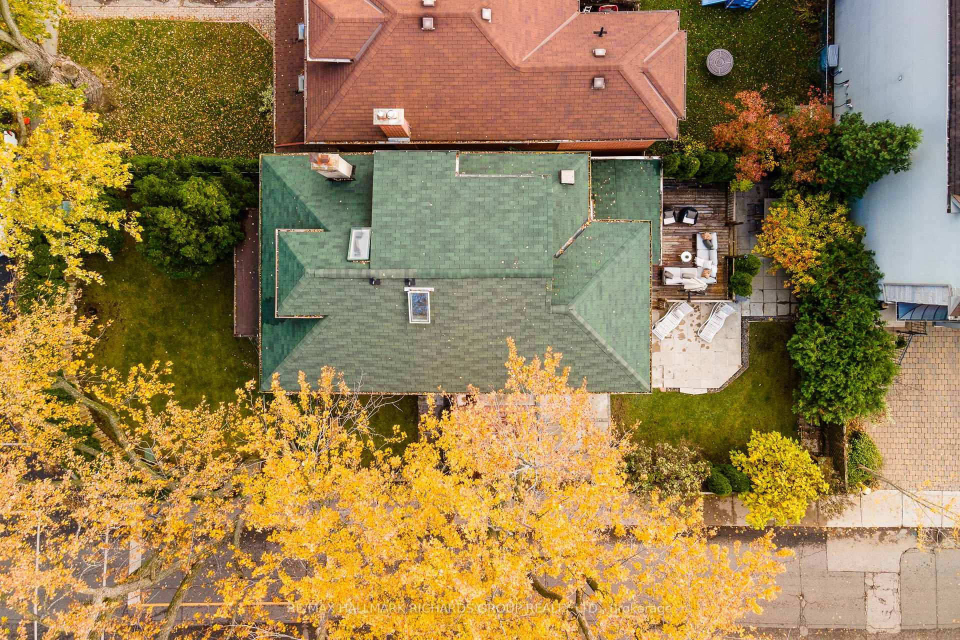 Photo 31 of 85 Deloraine Avenue, Toronto, Lawrence Park North — HOMEH