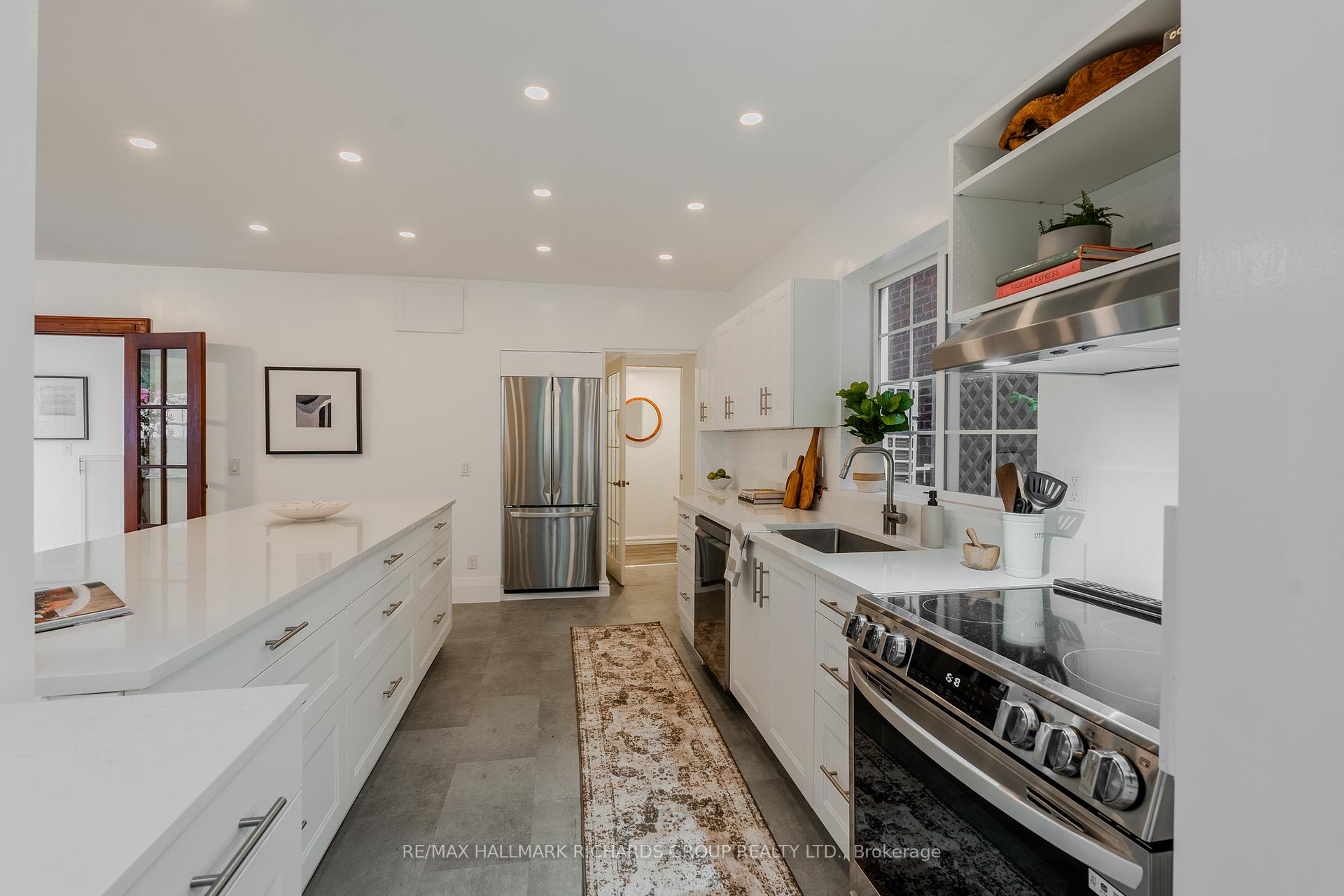 Photo 37 of 85 Deloraine Avenue, Toronto, Lawrence Park North — HOMEH