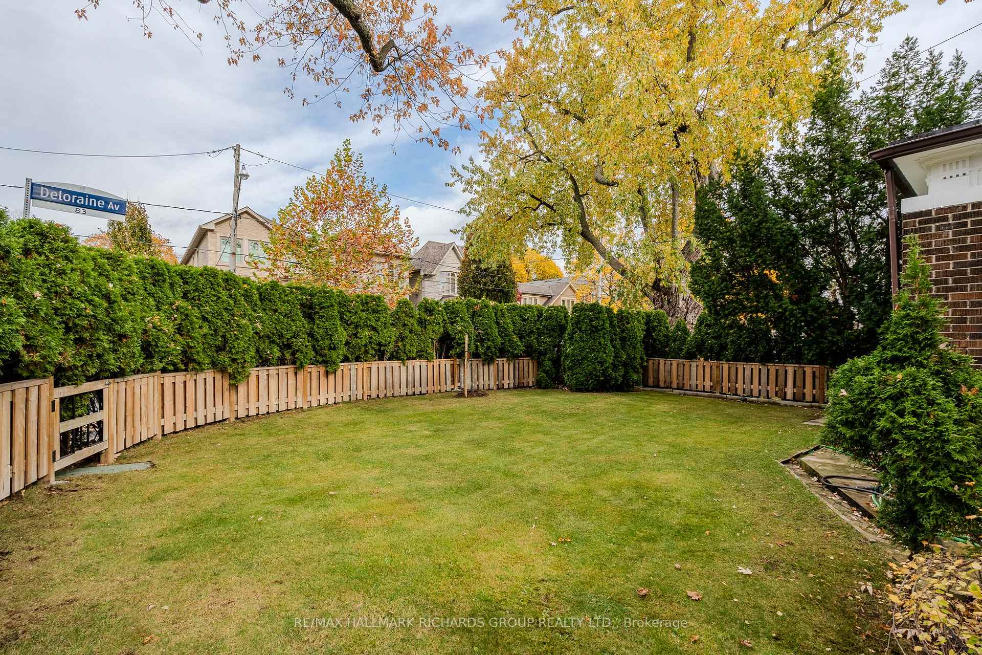 Photo 38 of 85 Deloraine Avenue, Toronto, Lawrence Park North — HOMEH