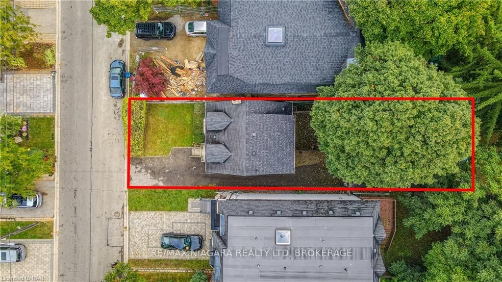 Photo 3 of 333 Glengarry Avenue, Toronto, Bedford Park-Nortown — HOMEH