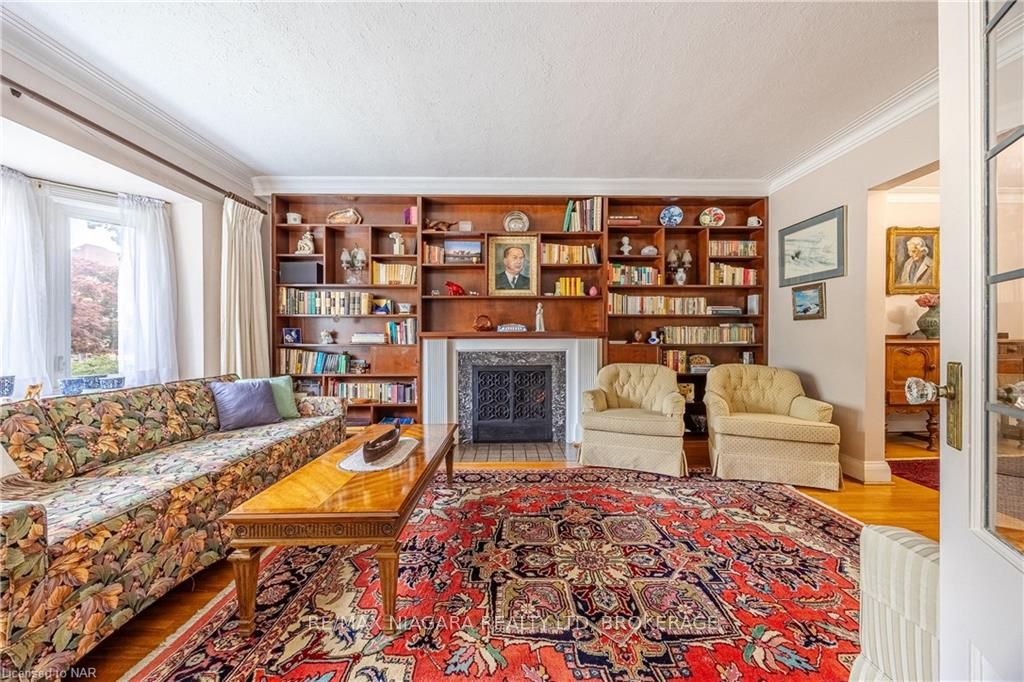 Photo 6 of 333 Glengarry Avenue, Toronto, Bedford Park-Nortown — HOMEH