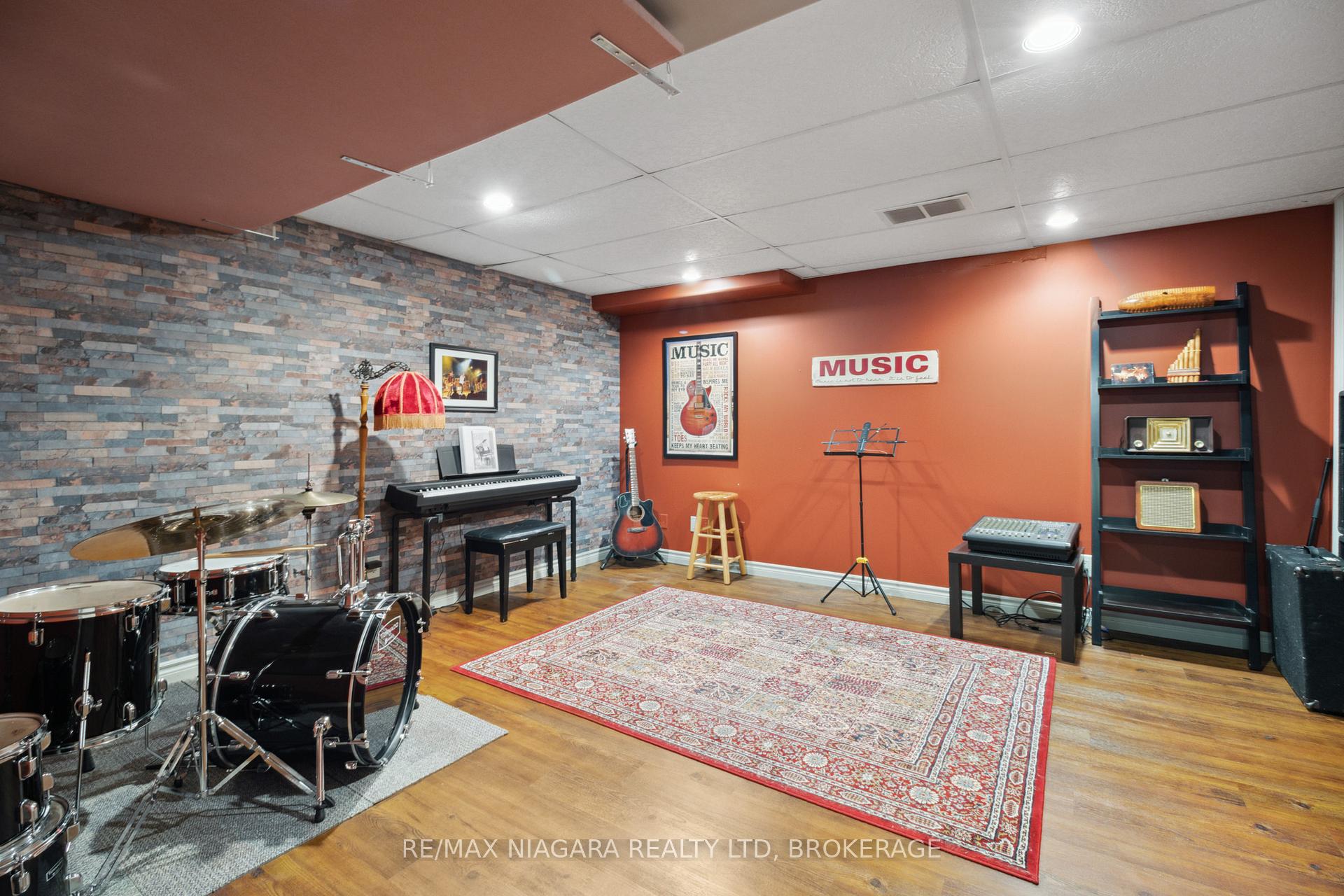 Photo 26 of 30 Raspberry Trail, Thorold, Confederation Heights — HOMEH