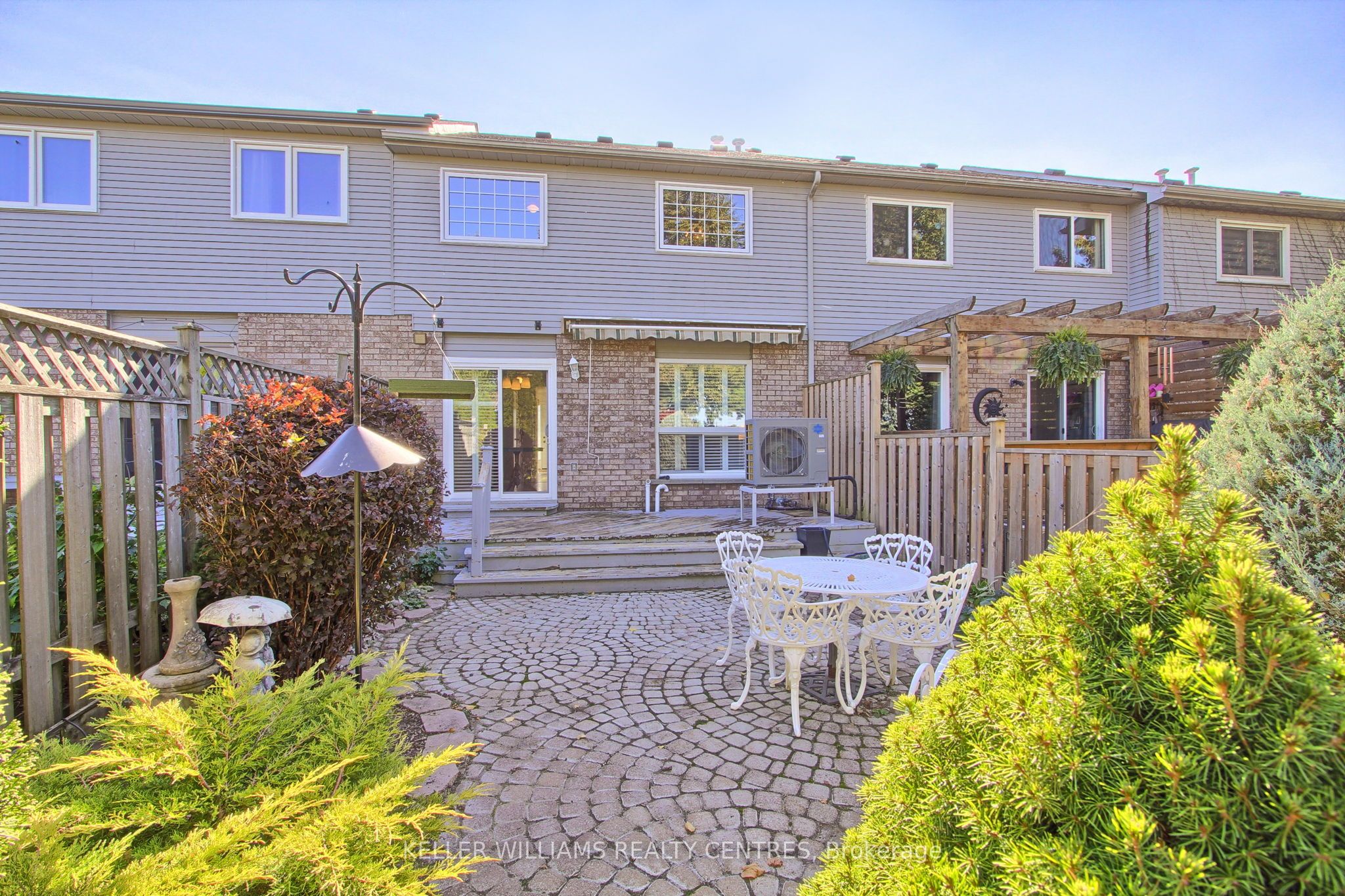 Photo 61 of 889 Clancey Crescent, Newmarket, Gorham-College Manor — HOMEH