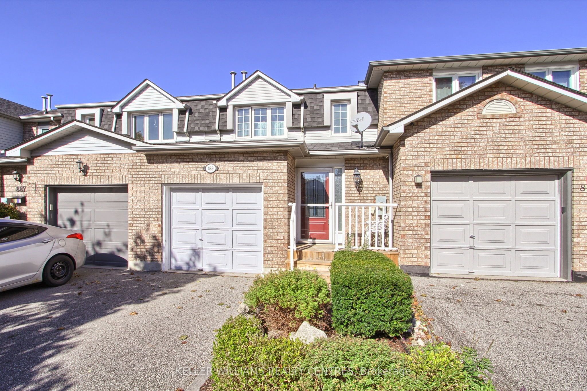 Photo 34 of 889 Clancey Crescent, Newmarket, Gorham-College Manor — HOMEH