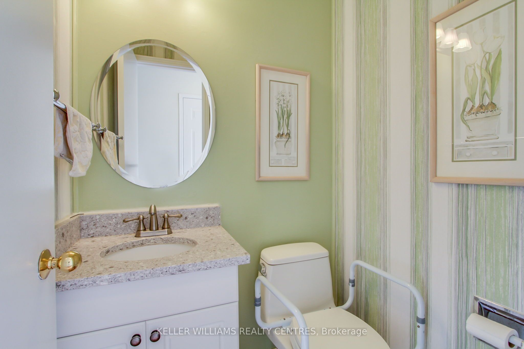 Photo 49 of 889 Clancey Crescent, Newmarket, Gorham-College Manor — HOMEH