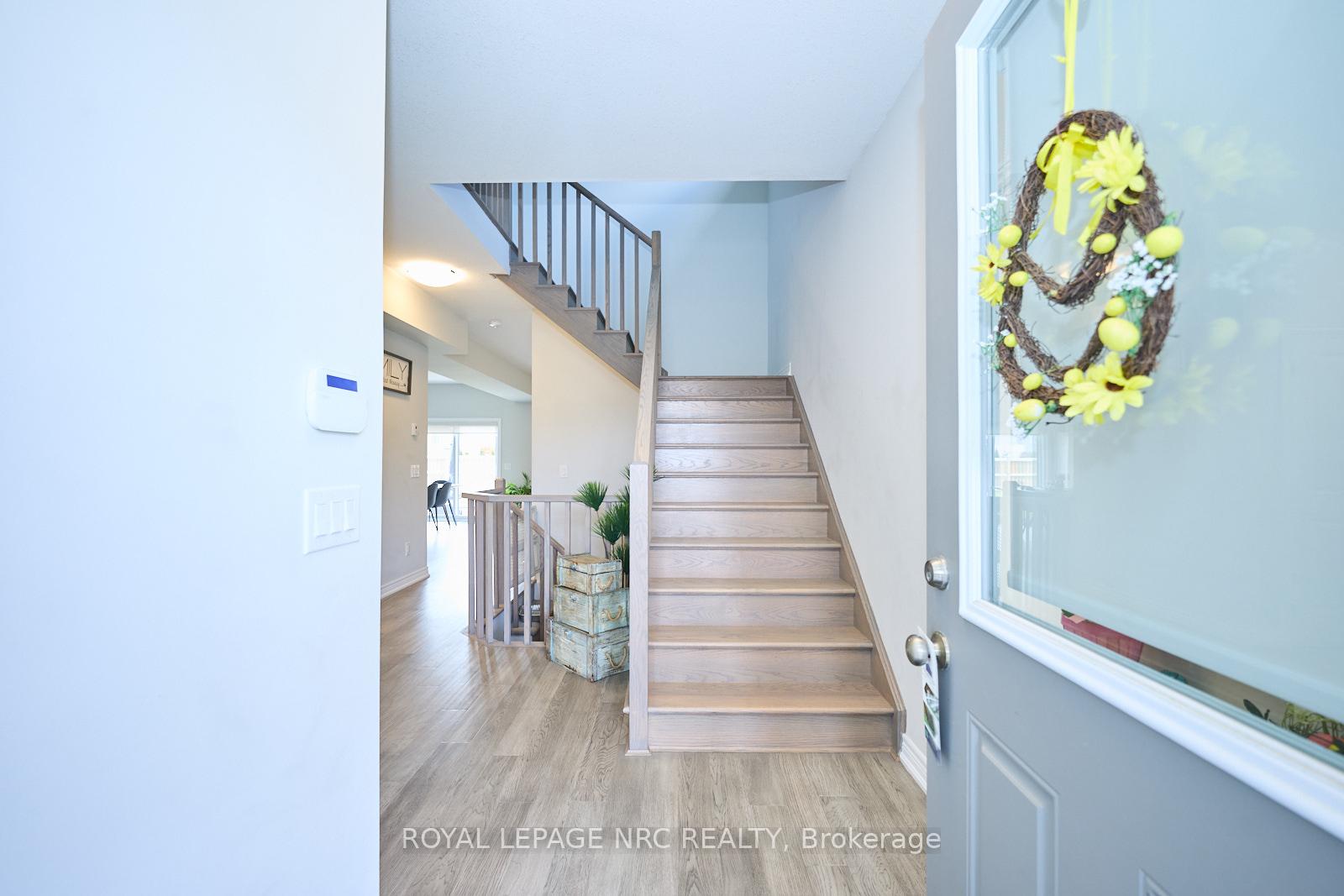 Photo 6 of 31 Barker Parkway, Thorold, Rolling Meadows — HOMEH