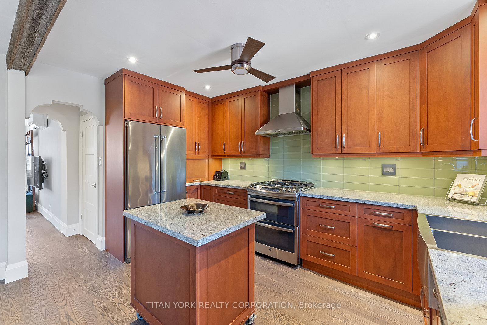 Photo 5 of 2 Bracebridge Avenue, Toronto, Woodbine-Lumsden — HOMEH