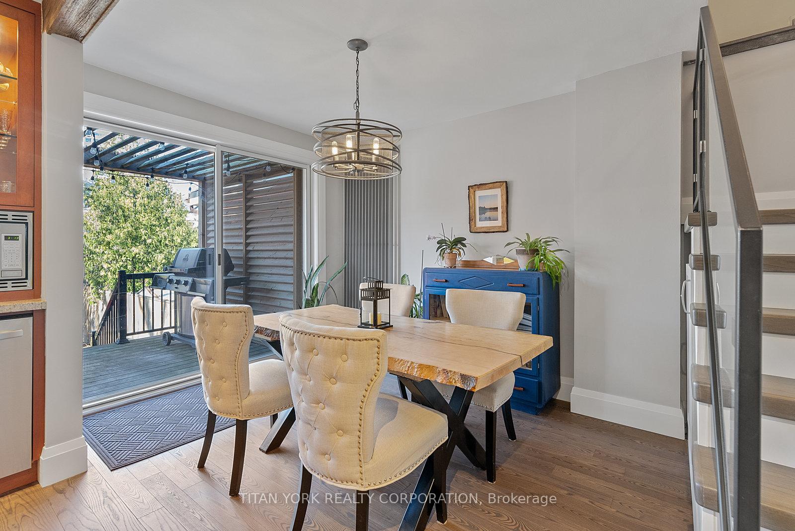 Photo 6 of 2 Bracebridge Avenue, Toronto, Woodbine-Lumsden — HOMEH