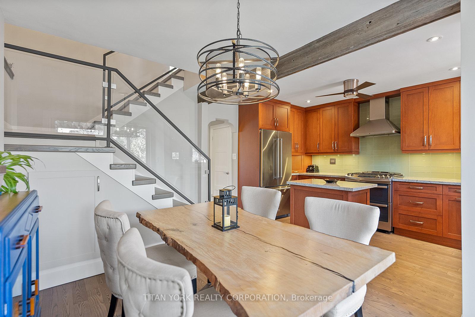 Photo 8 of 2 Bracebridge Avenue, Toronto, Woodbine-Lumsden — HOMEH