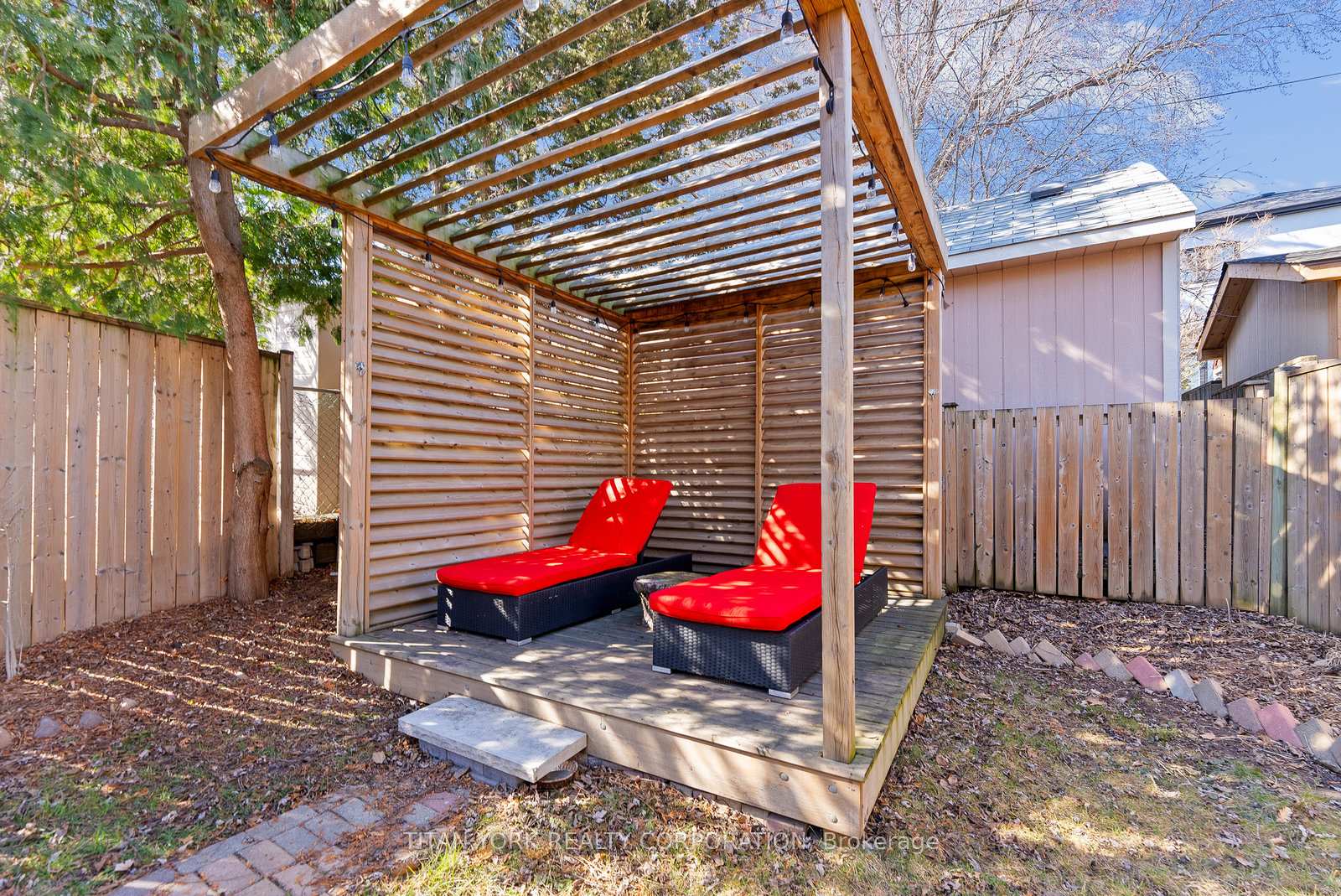 Photo 21 of 2 Bracebridge Avenue, Toronto, Woodbine-Lumsden — HOMEH