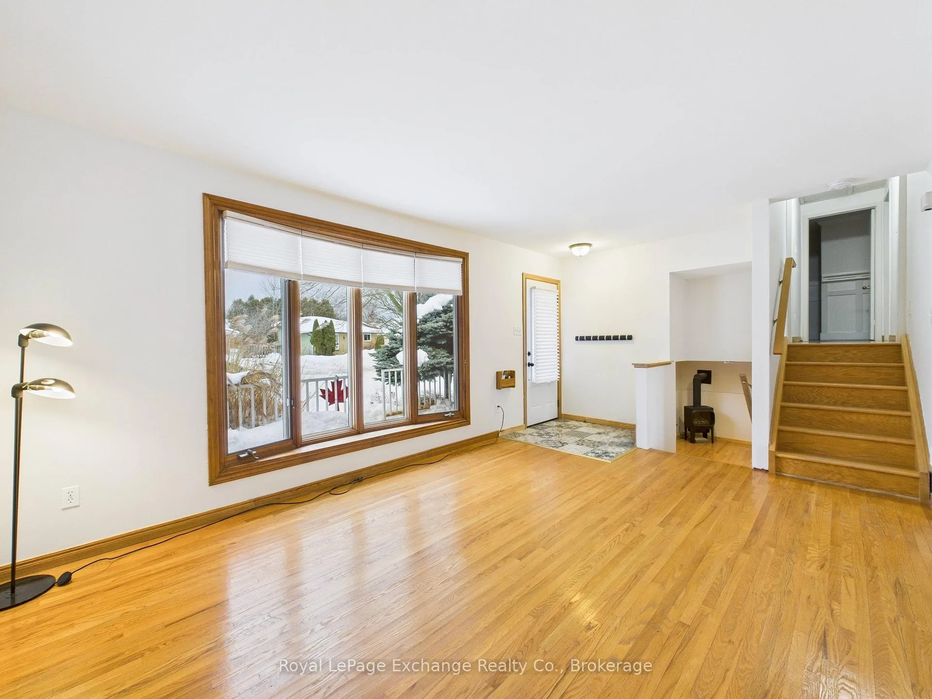 Photo 2 of 673 Scott Street, Kincardine — HOMEH