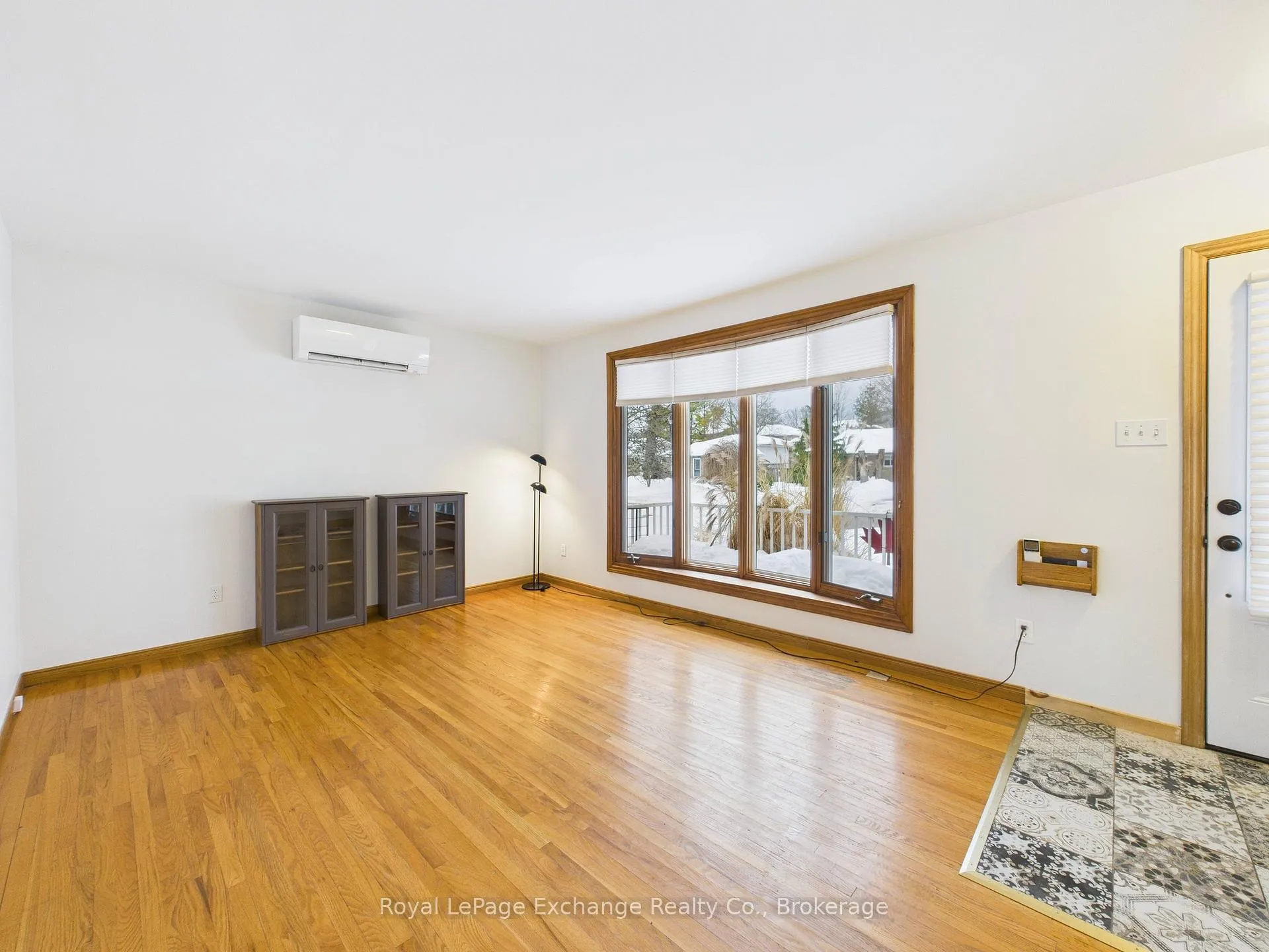 Photo 3 of 673 Scott Street, Kincardine — HOMEH