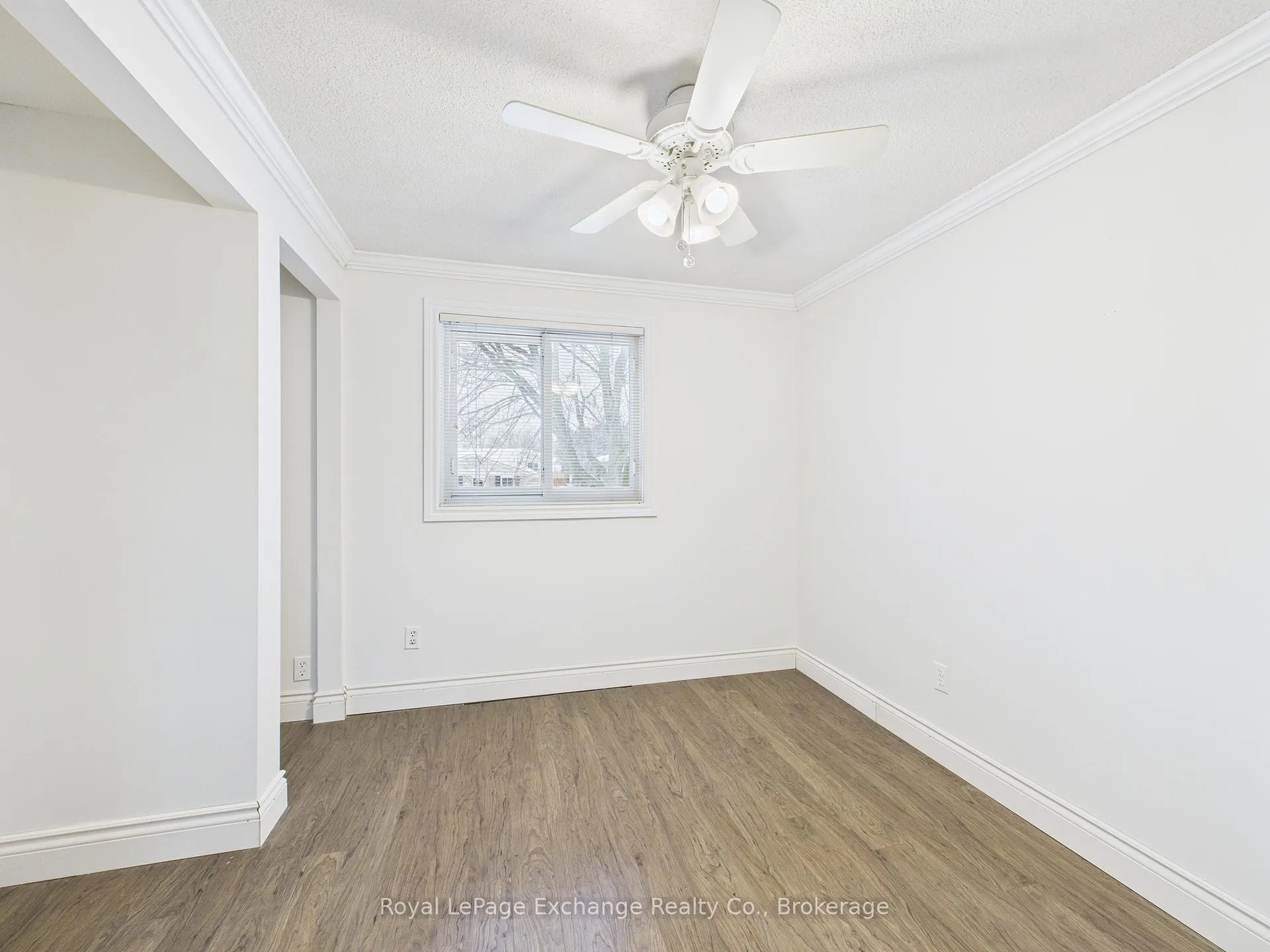Photo 7 of 673 Scott Street, Kincardine — HOMEH
