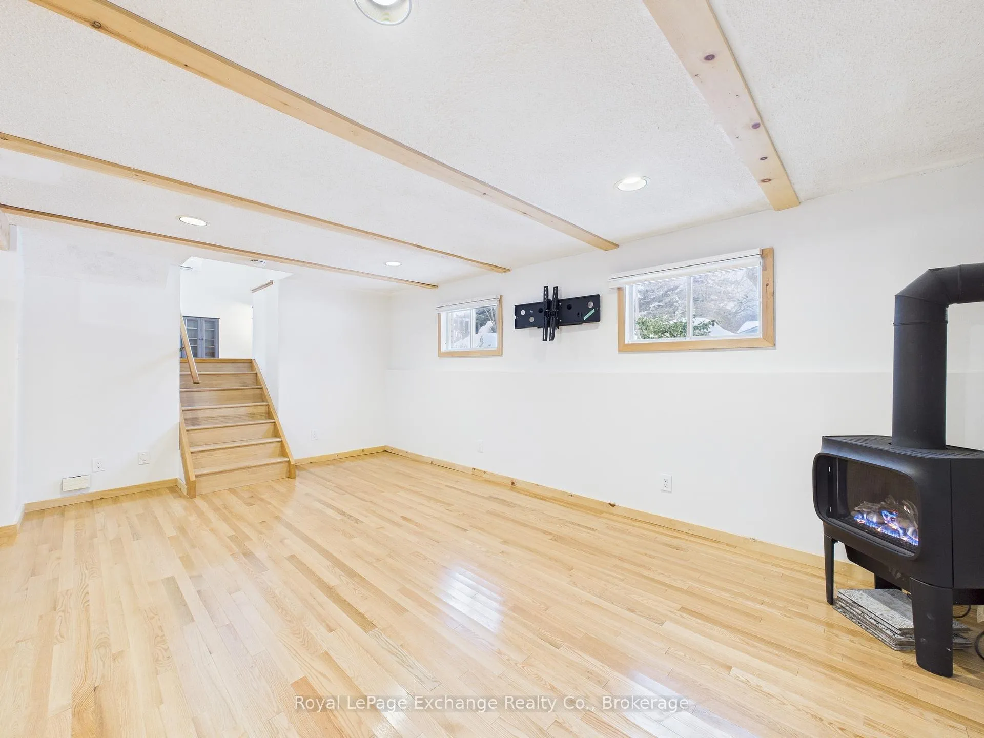 Photo 10 of 673 Scott Street, Kincardine — HOMEH