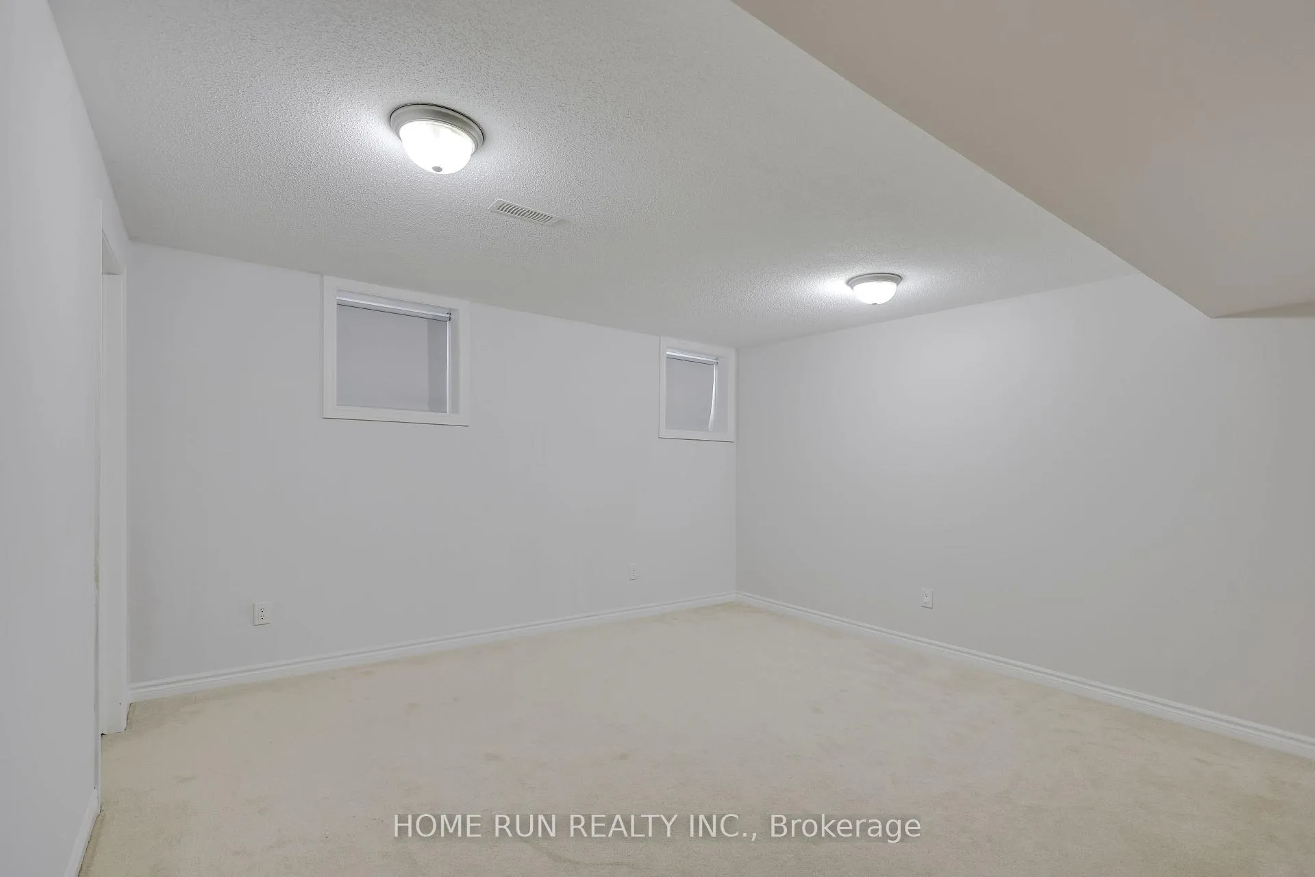 Photo 36 of 522 Cope Drive, Ottawa, Kanata - Emerald Meadows/Trailwest — HOMEH