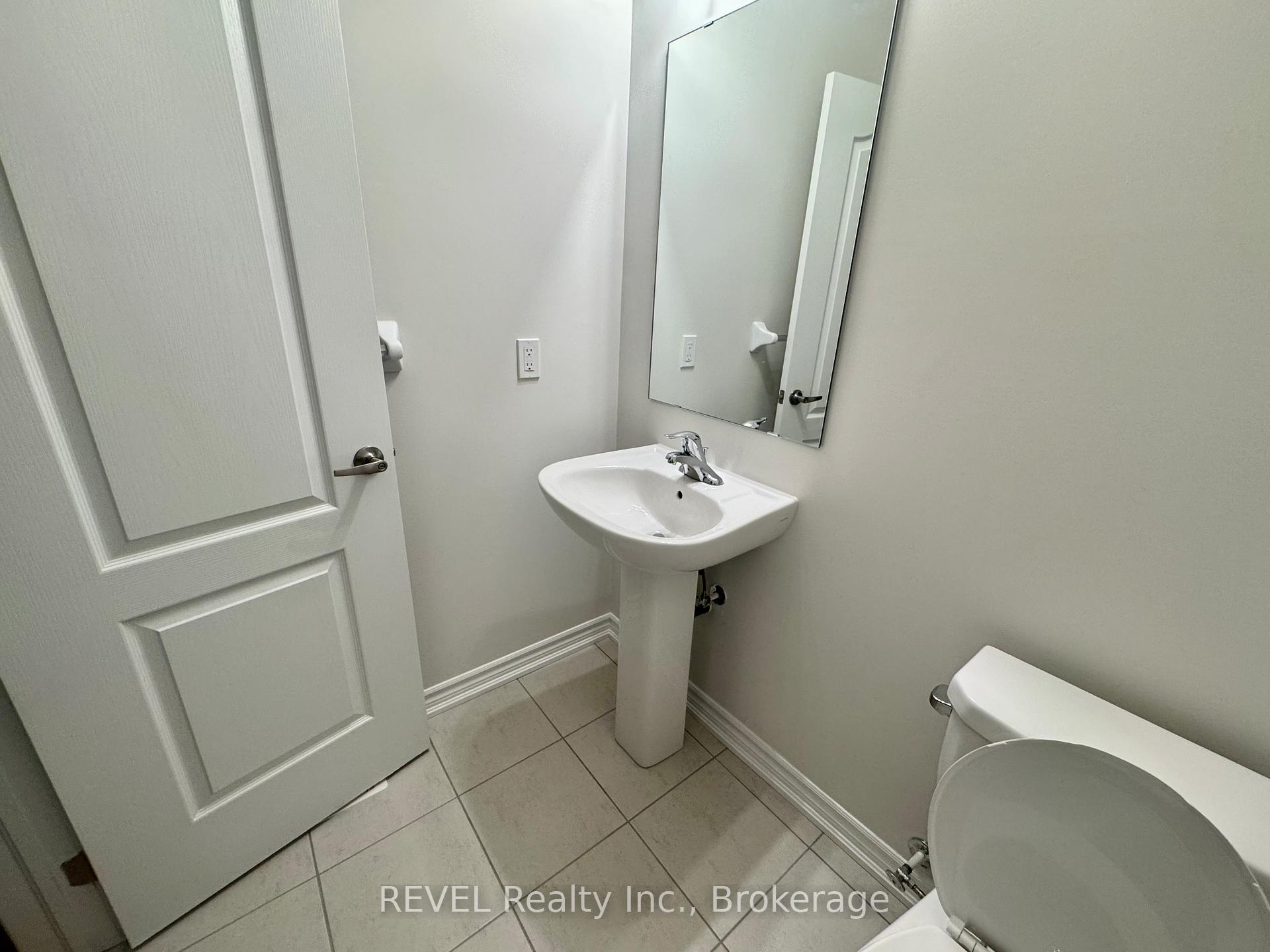 Photo 6 of 250 Palace Street, Thorold, Thorold Downtown — HOMEH