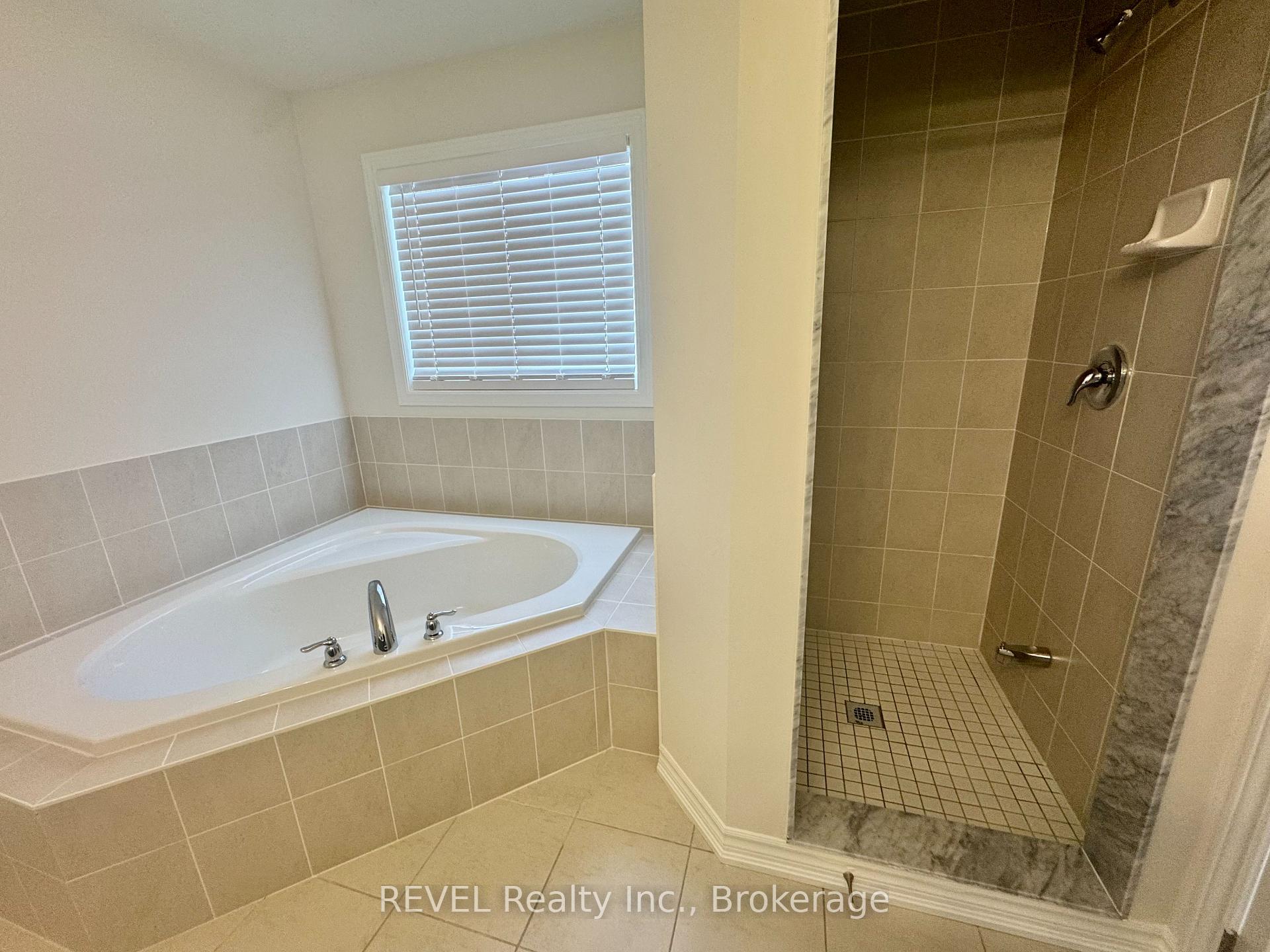 Photo 24 of 250 Palace Street, Thorold, Thorold Downtown — HOMEH