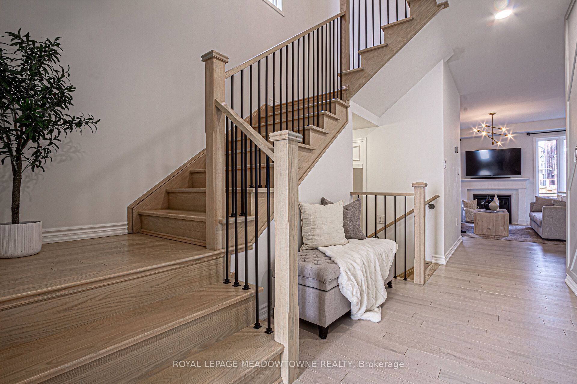 Photo 63 of 134 Yates Drive, Milton, Cobban — HOMEH