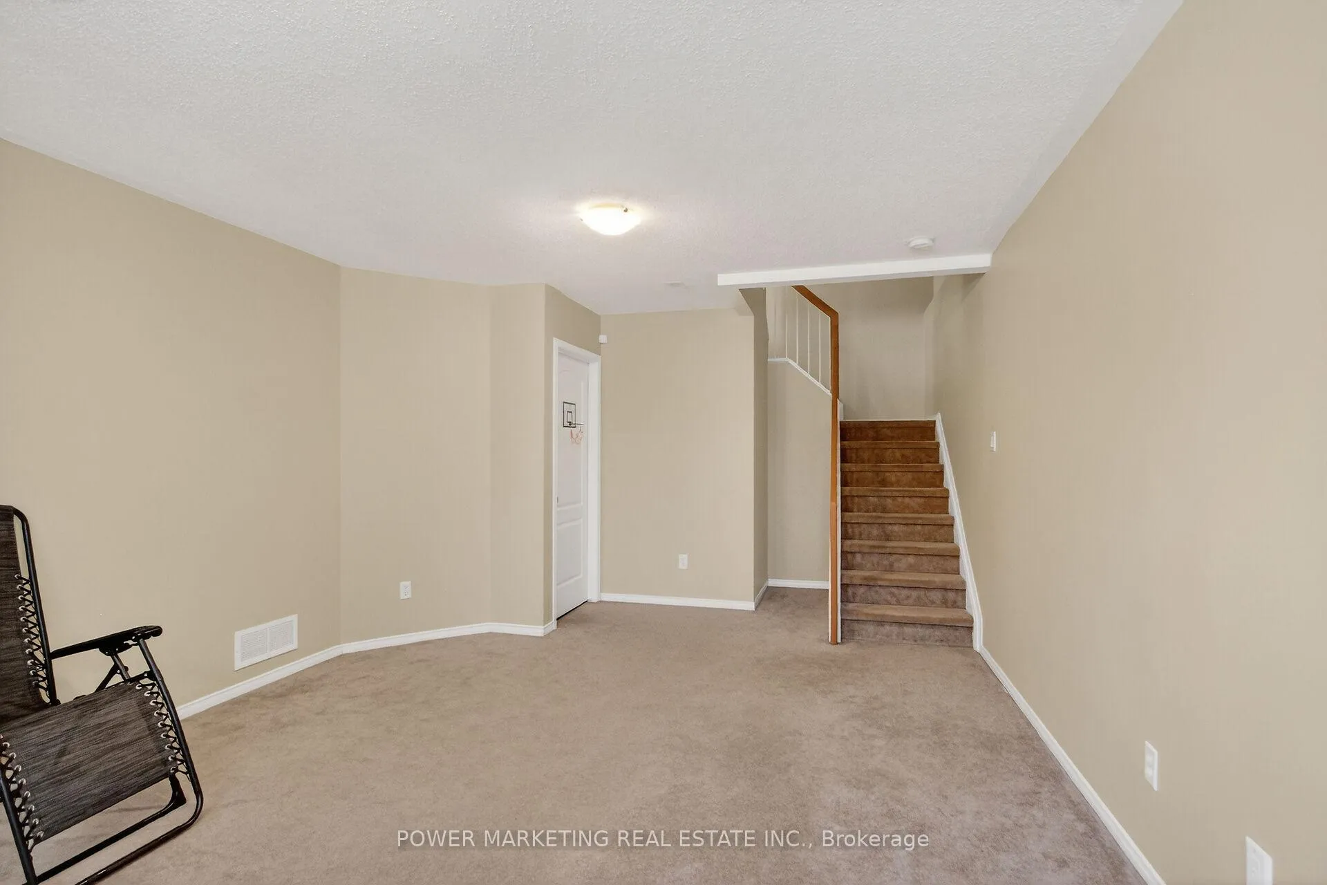 Photo 23 of 6410 Sablewood Place, Ottawa, Chapel Hill — HOMEH