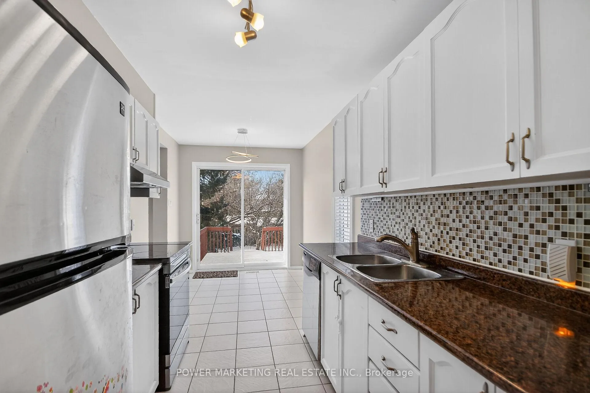 Photo 38 of 6410 Sablewood Place, Ottawa, Chapel Hill — HOMEH