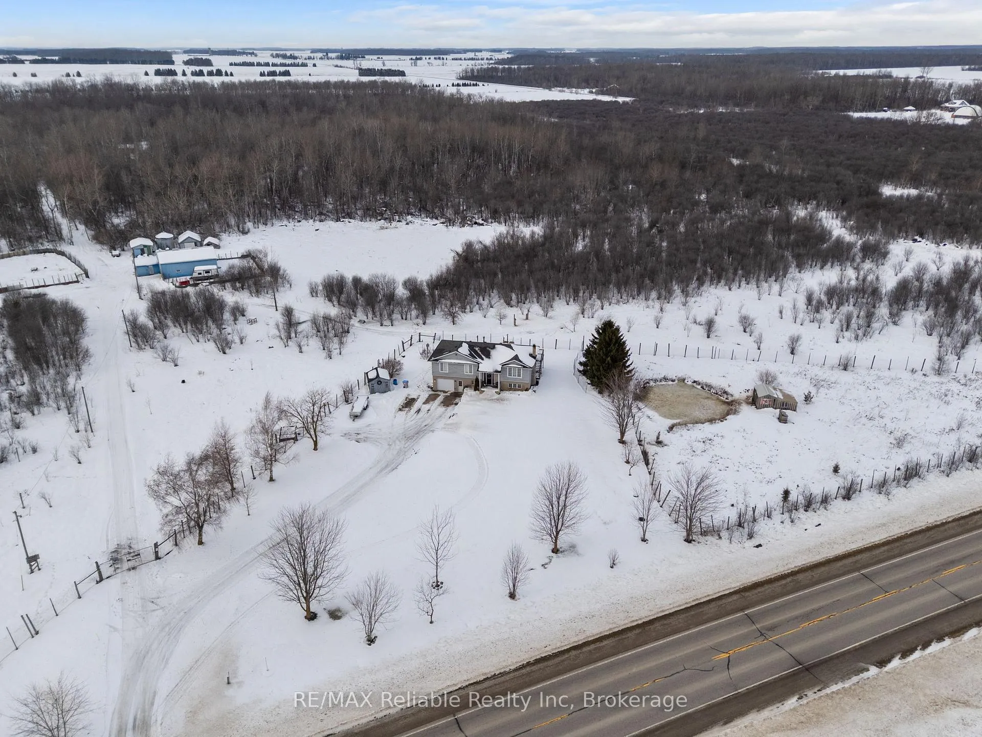 Photo 20 of 82675 Perth Road 180, Huron East, McKillop — HOMEH