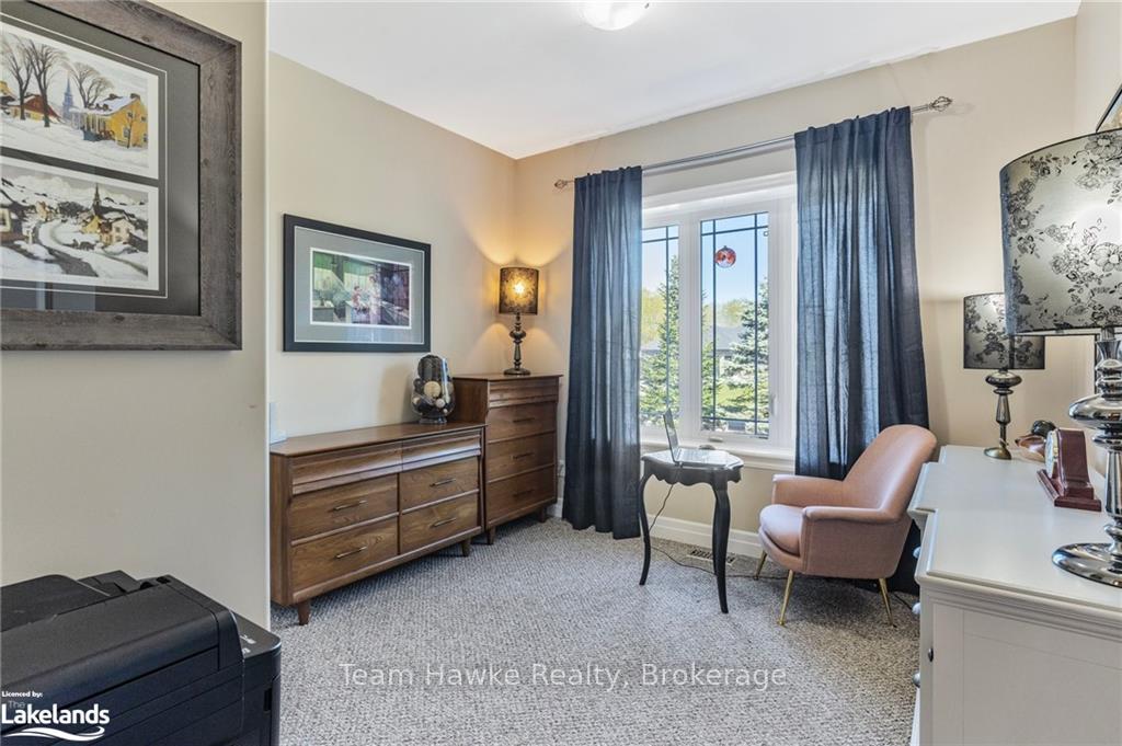 Photo 22 of 90 Windermere Circle, Tay, Rural Tay — HOMEH