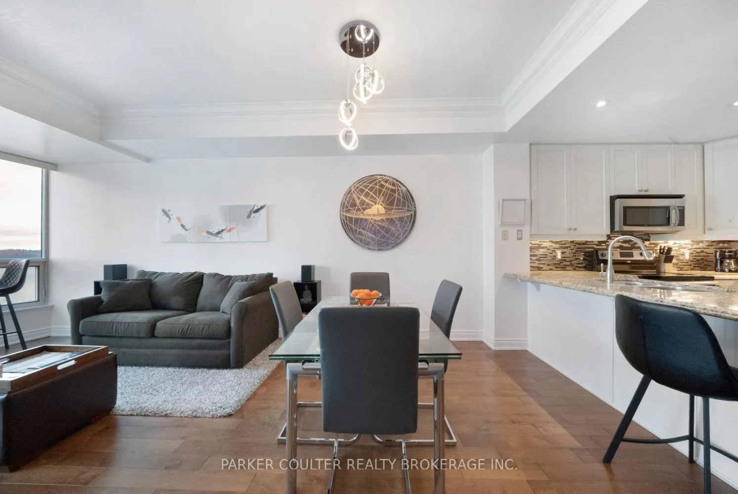 Photo 14 of Unit 707, 37 Ellen Street, Barrie, City Centre — HOMEH