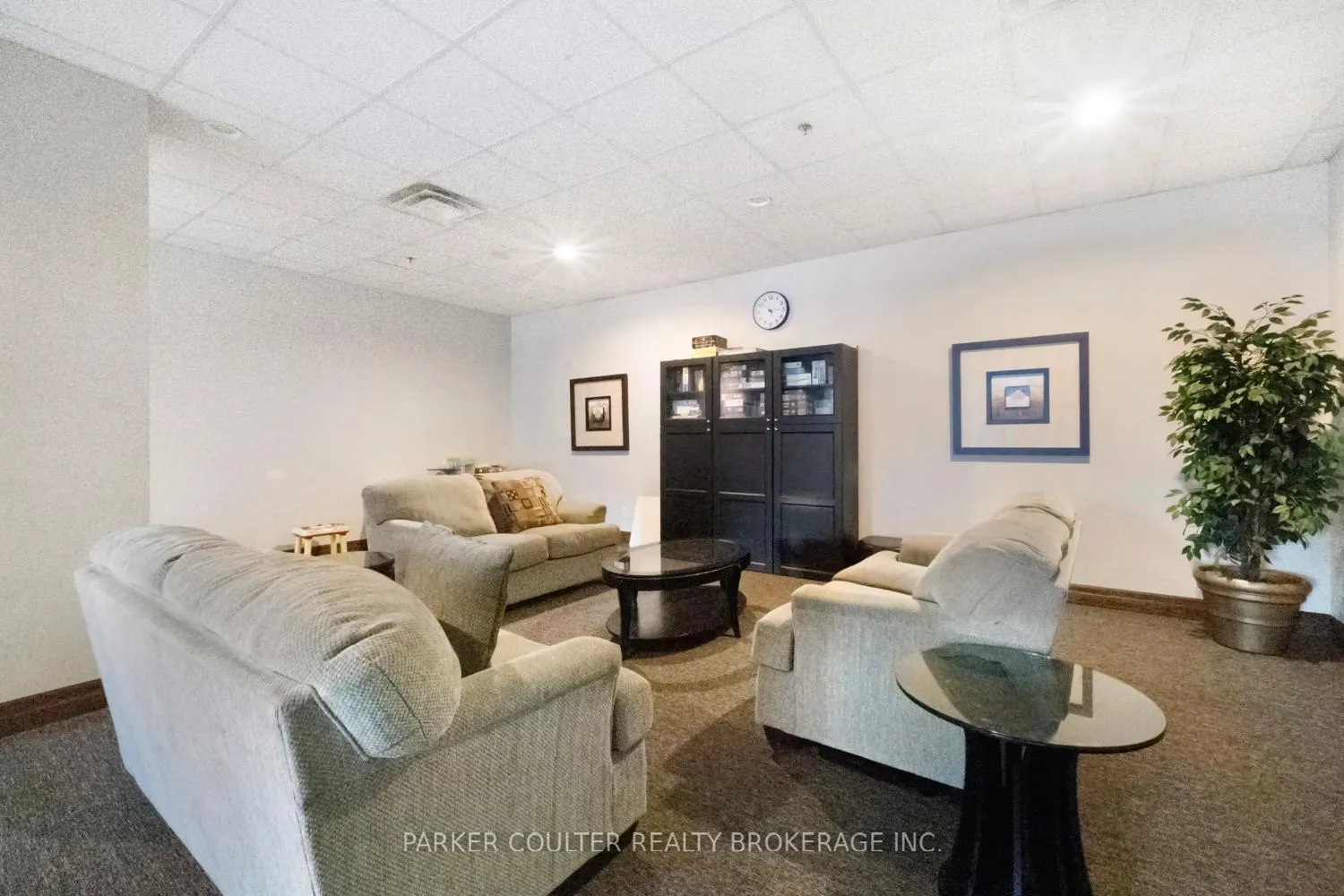 Photo 37 of Unit 707, 37 Ellen Street, Barrie, City Centre — HOMEH