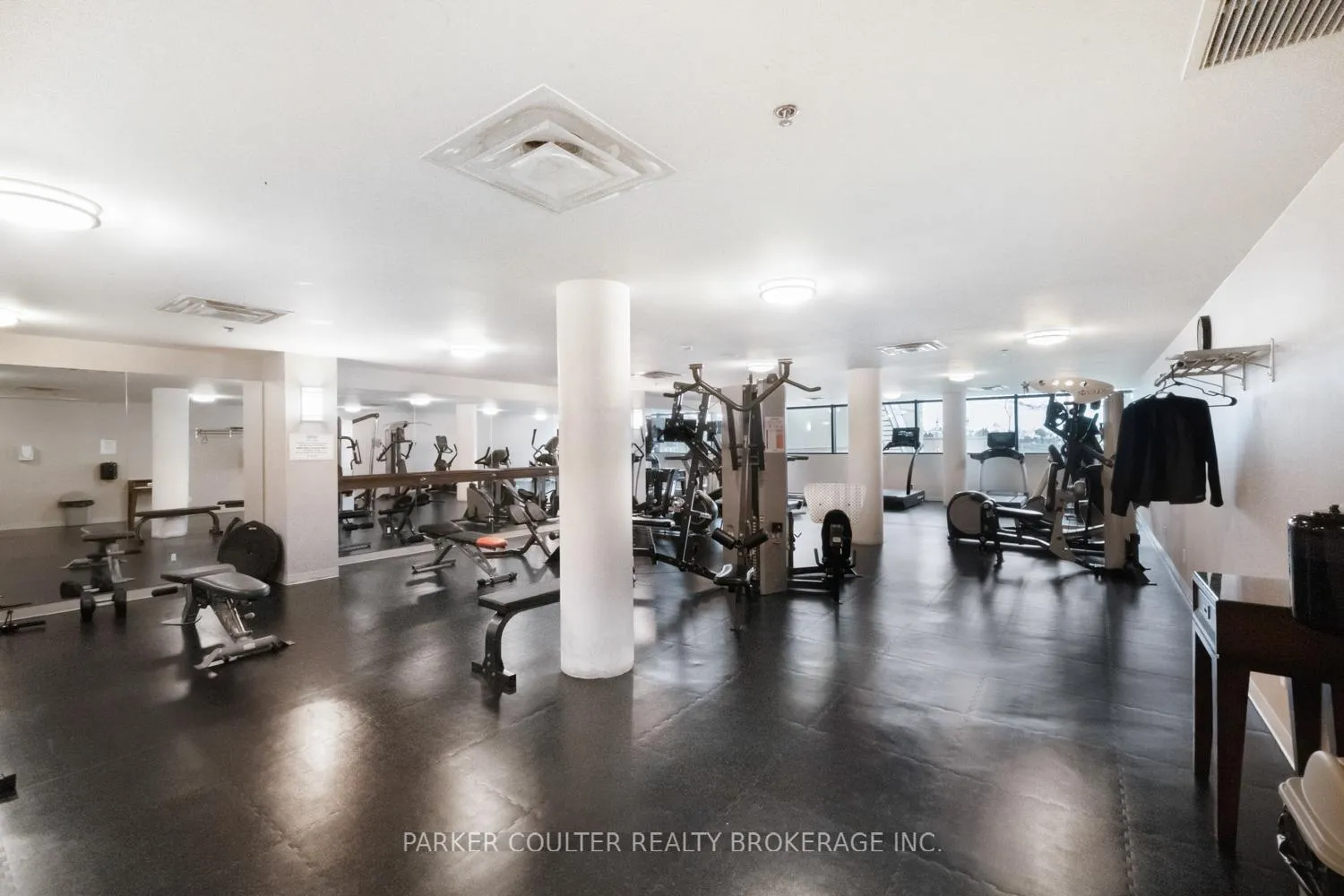 Photo 38 of Unit 707, 37 Ellen Street, Barrie, City Centre — HOMEH