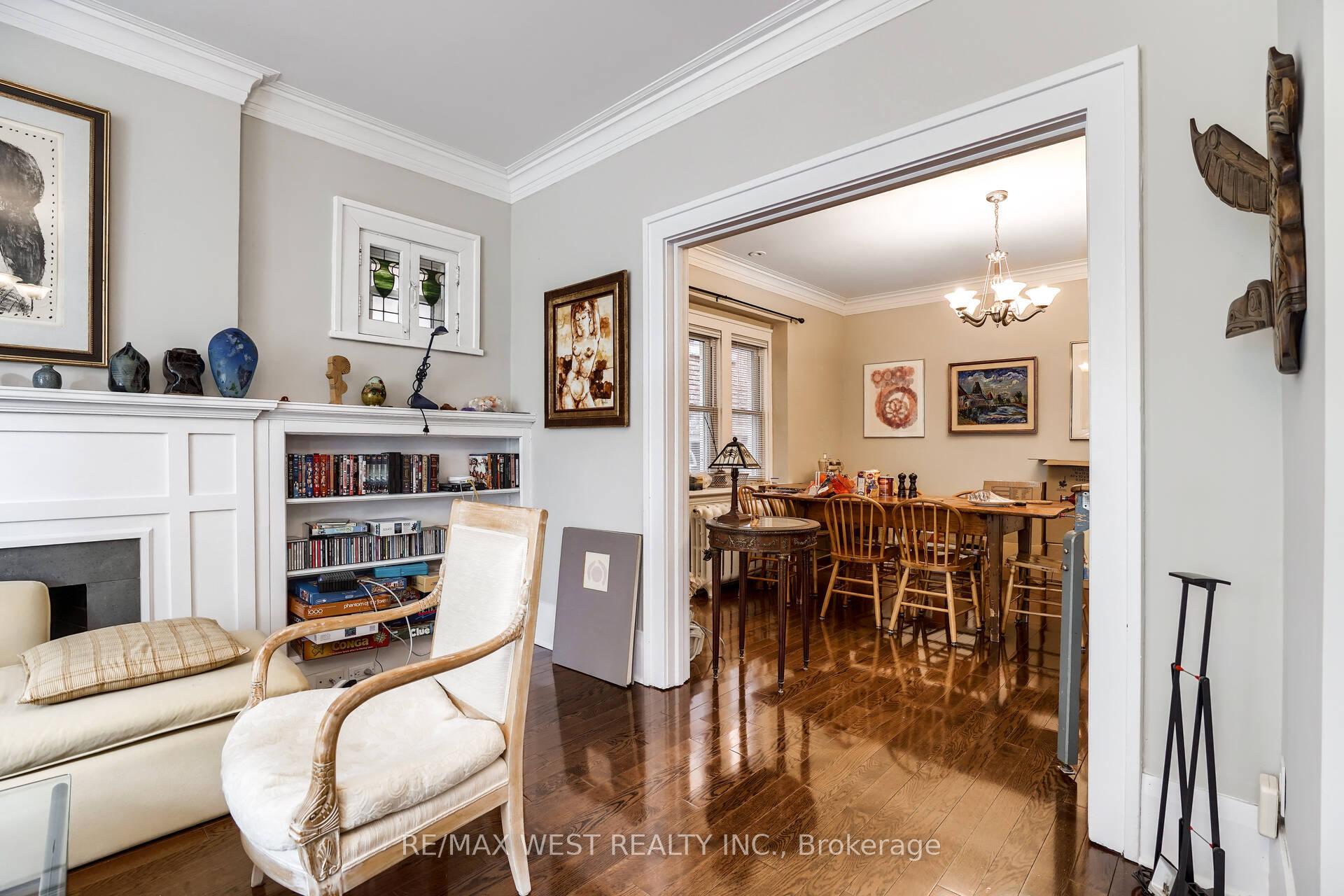 Photo 8 of Unit Main, 4 Oriole Gardens, Toronto, Yonge-St. Clair — HOMEH