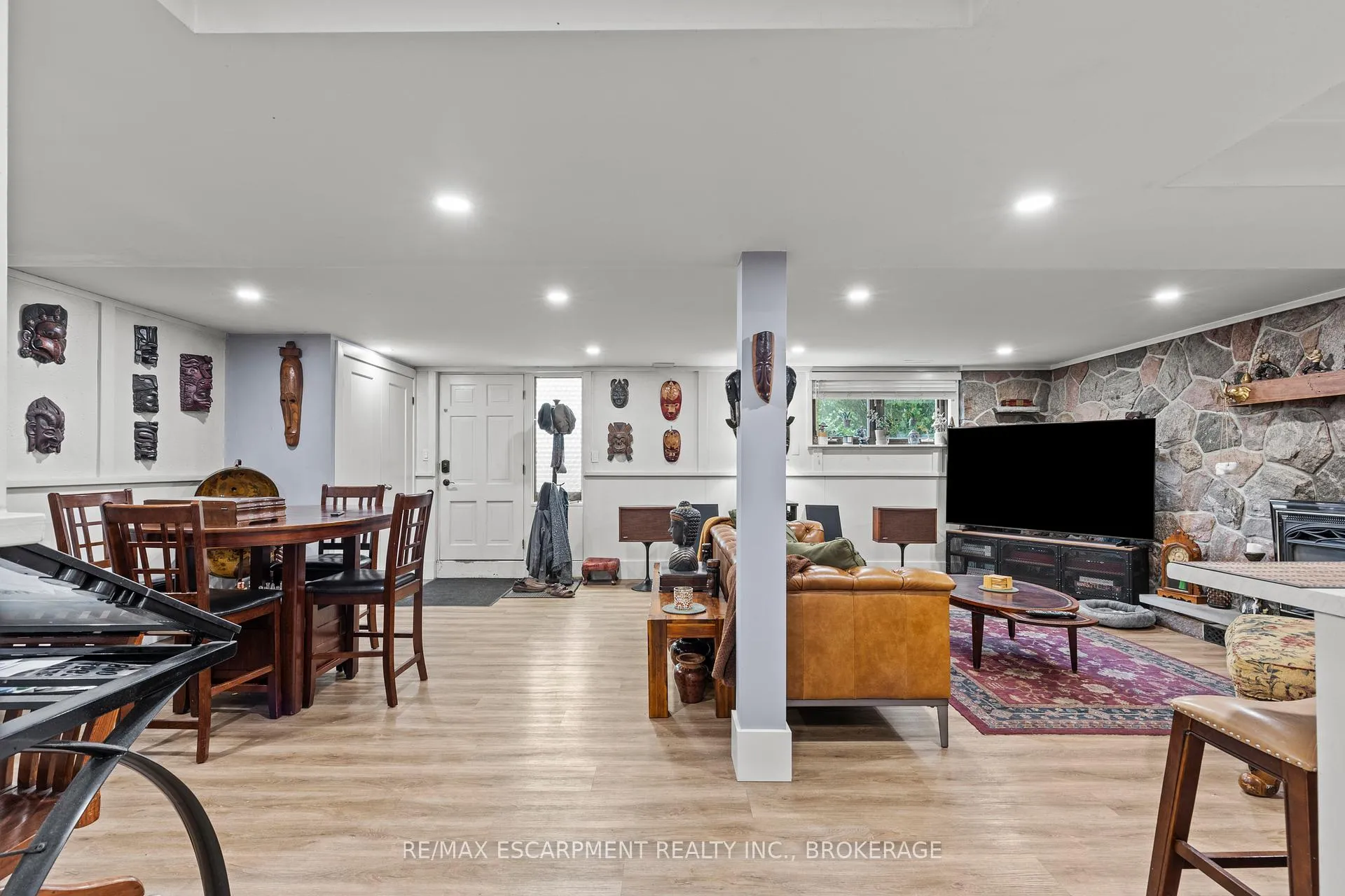 Photo 17 of 4252 William Street, Lincoln, Beamsville — HOMEH