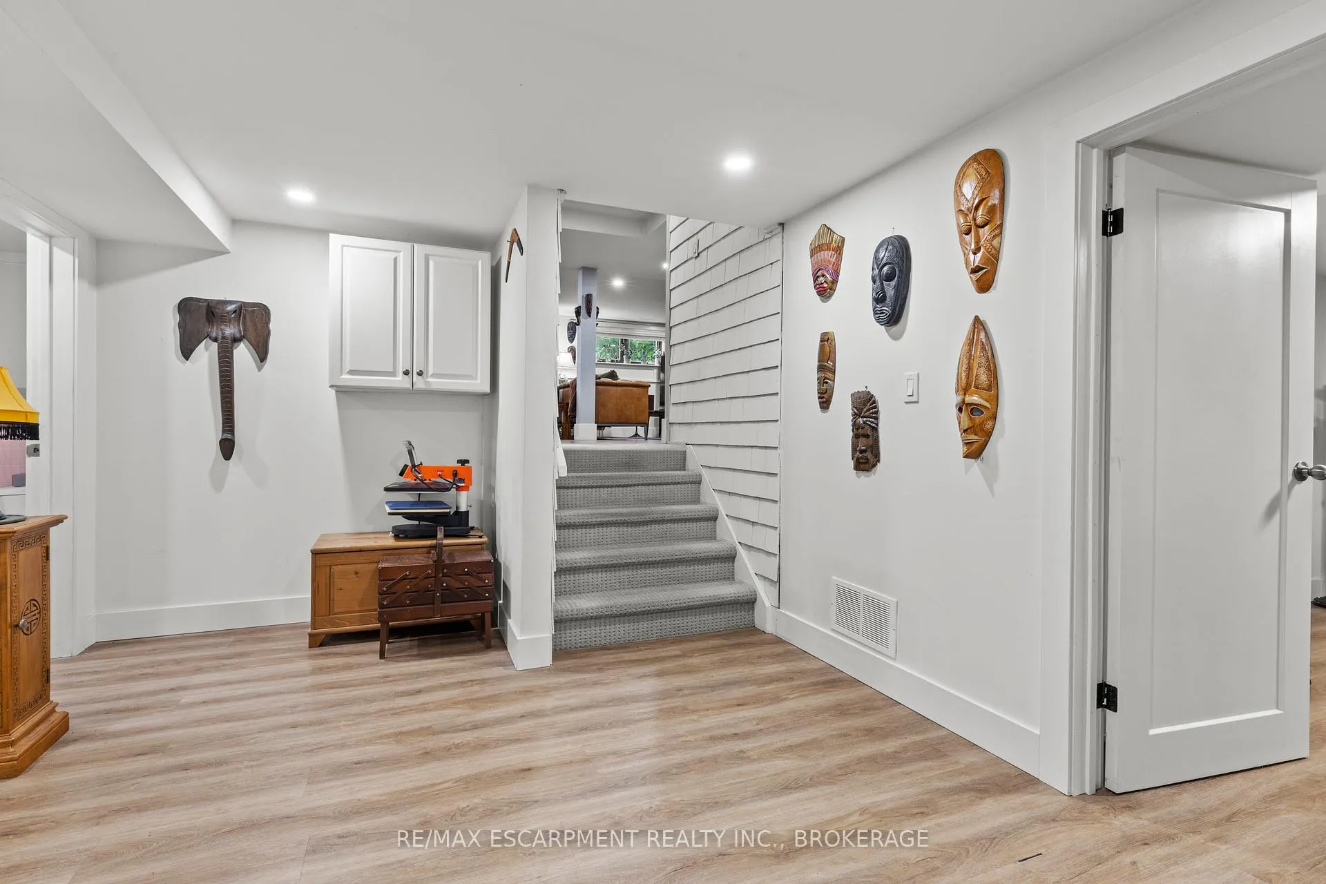 Photo 18 of 4252 William Street, Lincoln, Beamsville — HOMEH