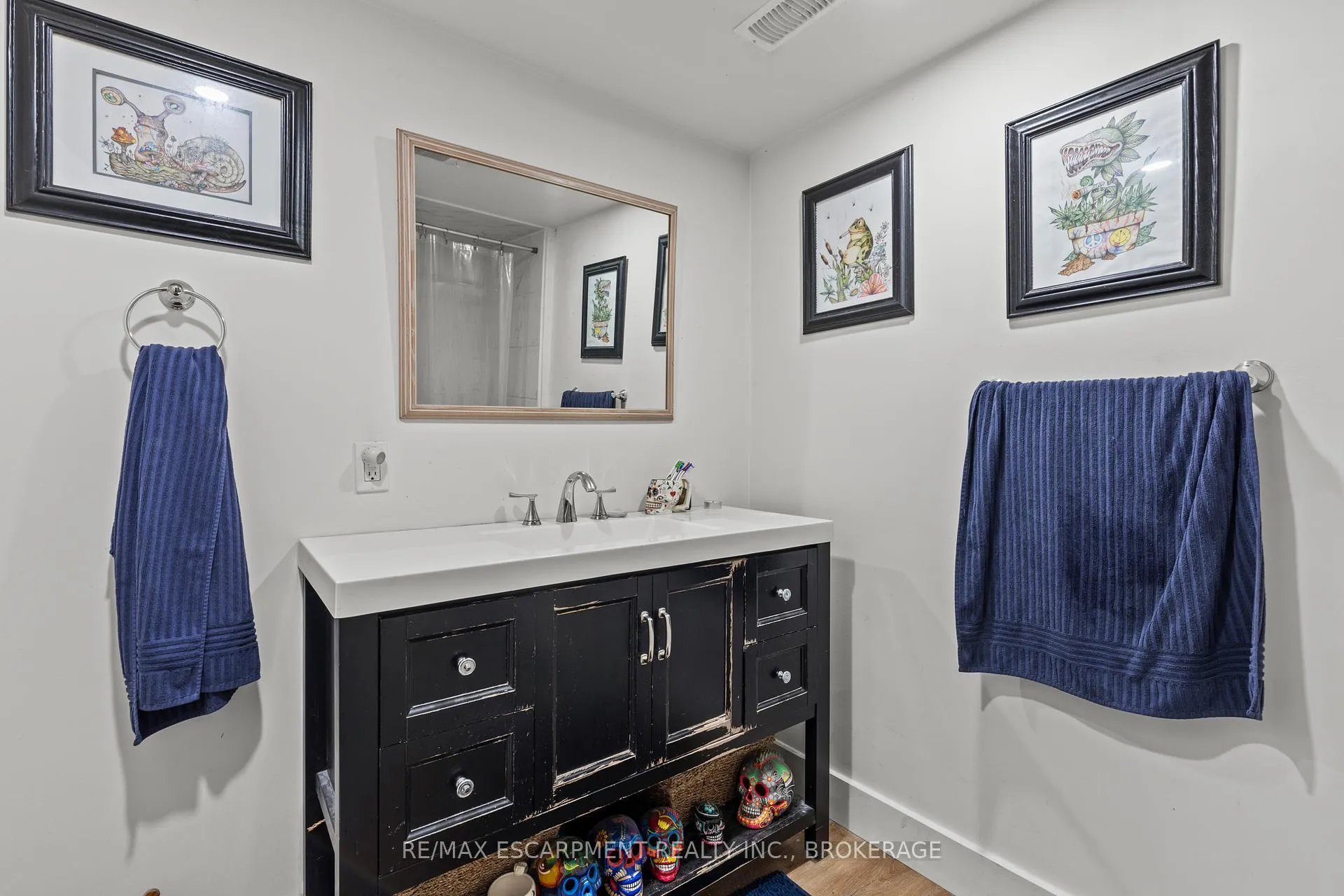 Photo 21 of 4252 William Street, Lincoln, Beamsville — HOMEH