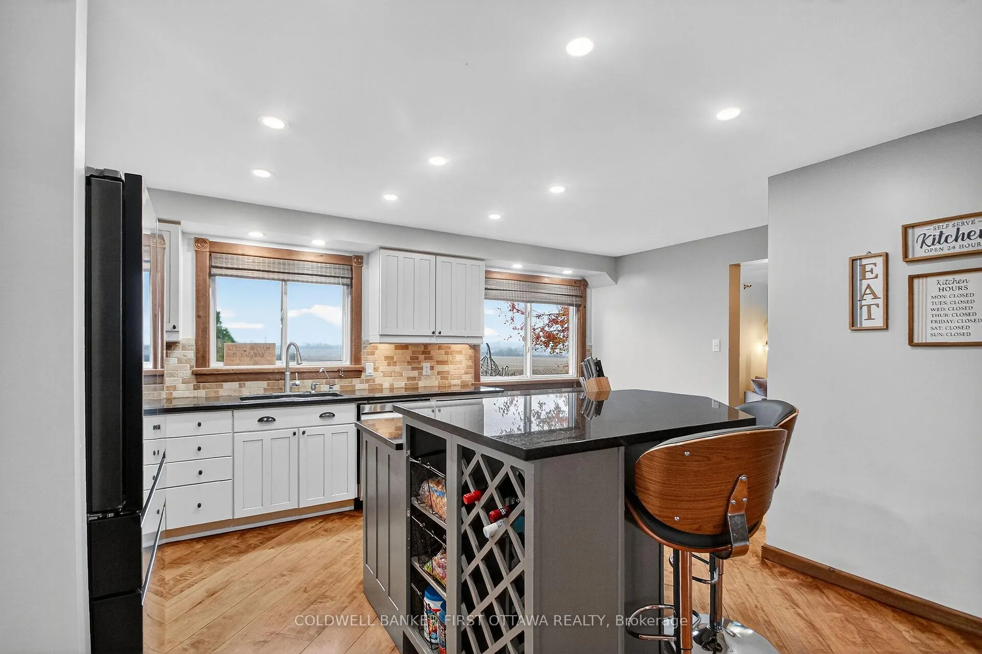 Photo 11 of 2889 Swale Road, Ottawa, Osgoode Twp South of Reg Rd 6 — HOMEH