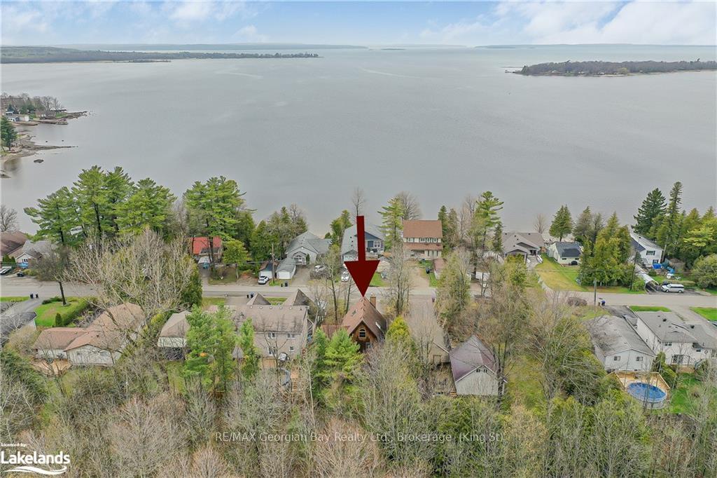 Photo 2 of 105 Hoyt Avenue, Tay, Victoria Harbour — HOMEH