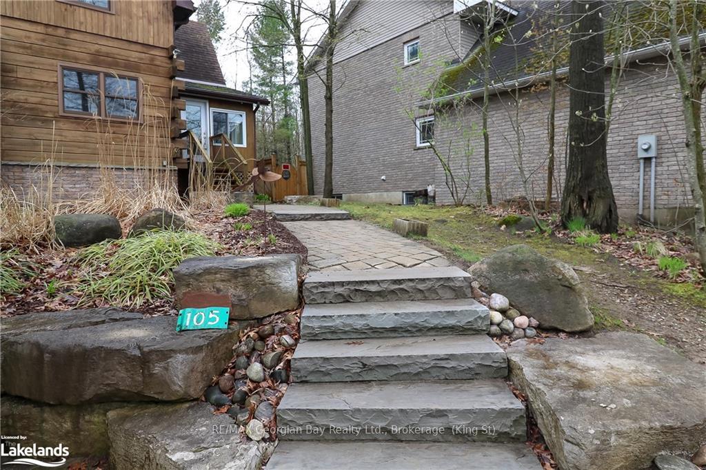 Photo 4 of 105 Hoyt Avenue, Tay, Victoria Harbour — HOMEH