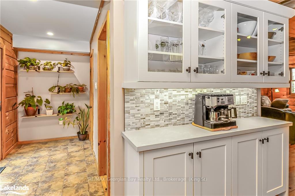 Photo 17 of 105 Hoyt Avenue, Tay, Victoria Harbour — HOMEH