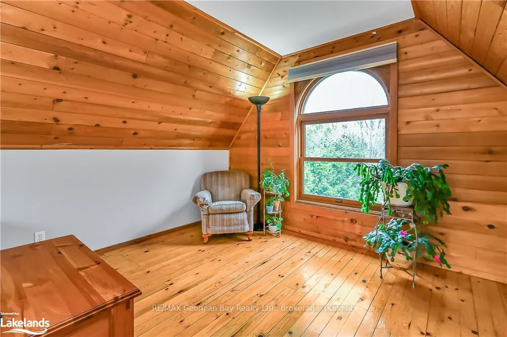 Photo 34 of 105 Hoyt Avenue, Tay, Victoria Harbour — HOMEH