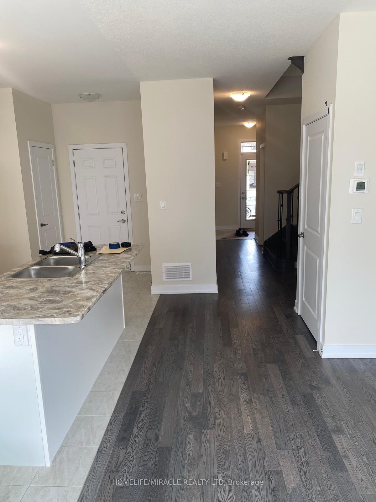 Photo 7 of 21 Lavender Road, Thorold, Hurricane/Merrittville — HOMEH