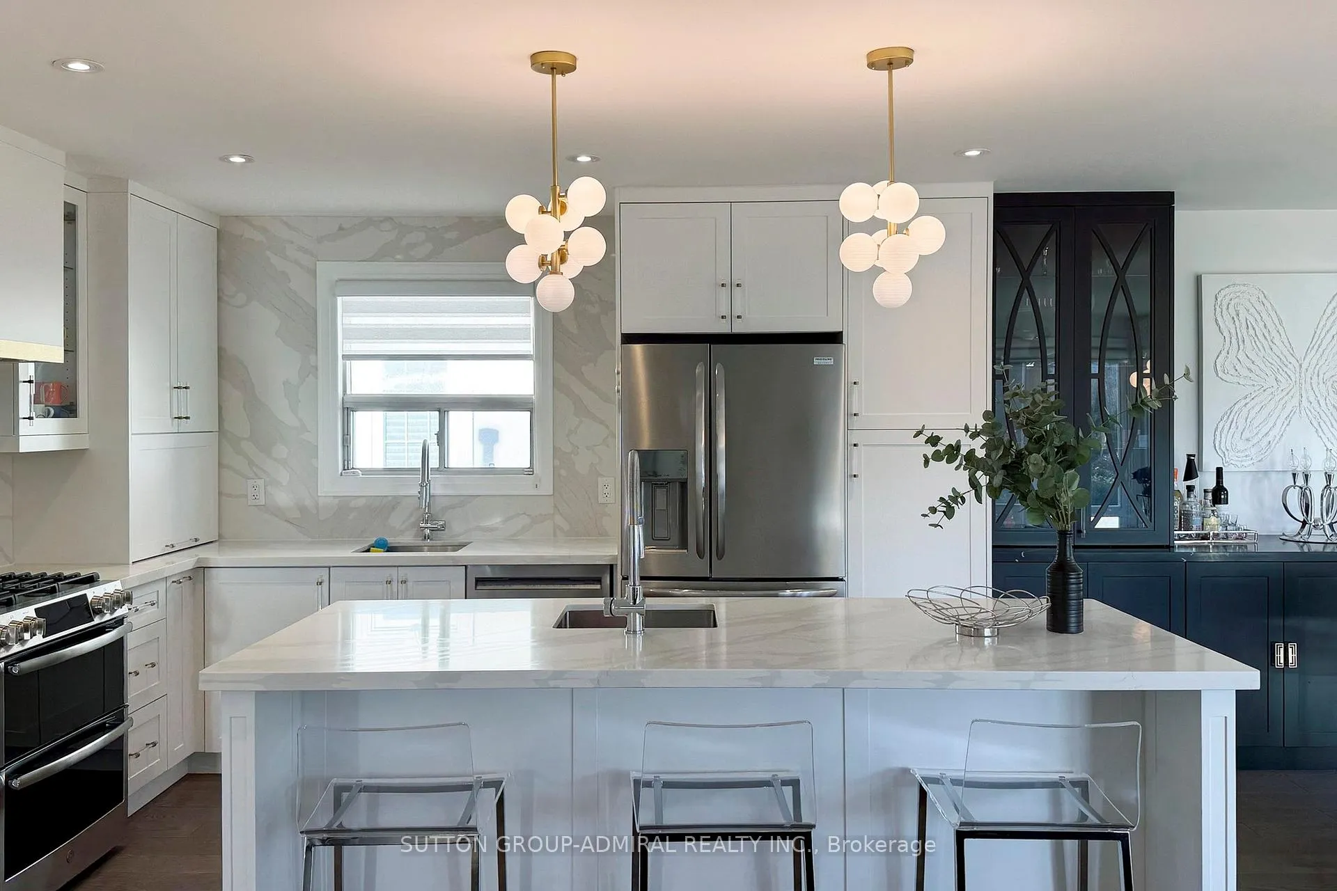 Photo 13 of 66 Brucewood Crescent, Toronto, Englemount-Lawrence — HOMEH
