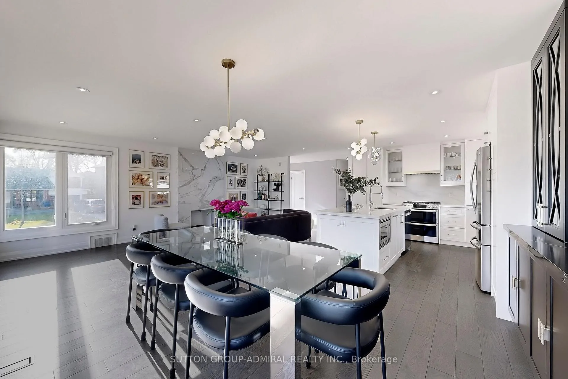 Photo 15 of 66 Brucewood Crescent, Toronto, Englemount-Lawrence — HOMEH