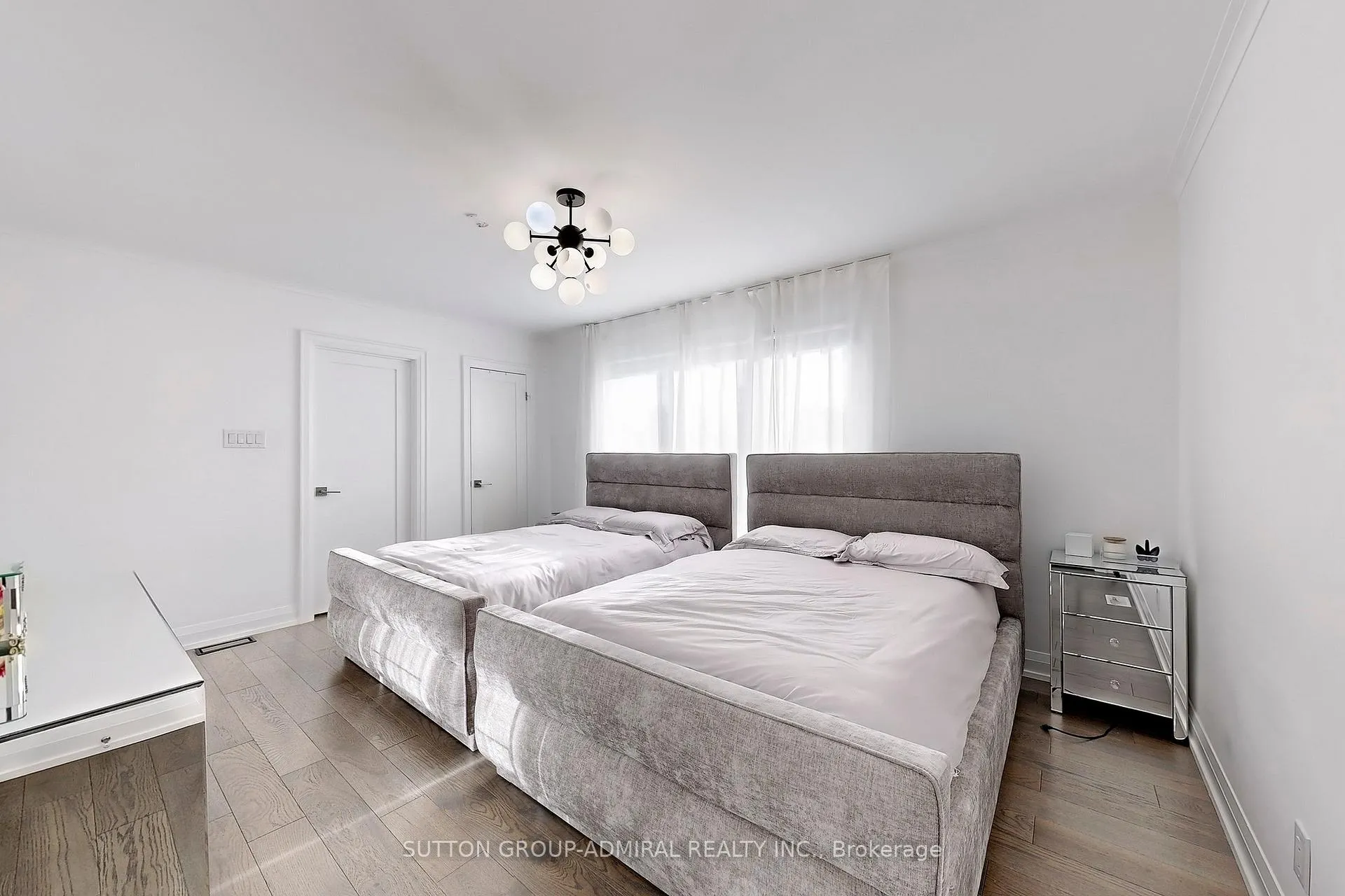 Photo 20 of 66 Brucewood Crescent, Toronto, Englemount-Lawrence — HOMEH