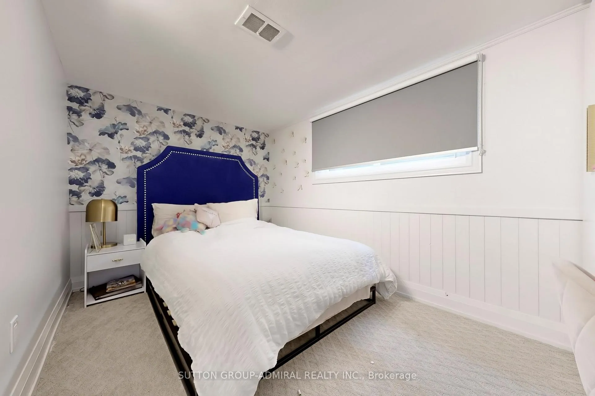 Photo 33 of 66 Brucewood Crescent, Toronto, Englemount-Lawrence — HOMEH