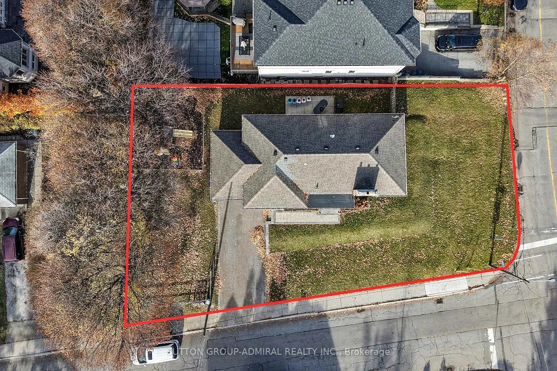 Photo 48 of 66 Brucewood Crescent, Toronto, Englemount-Lawrence — HOMEH