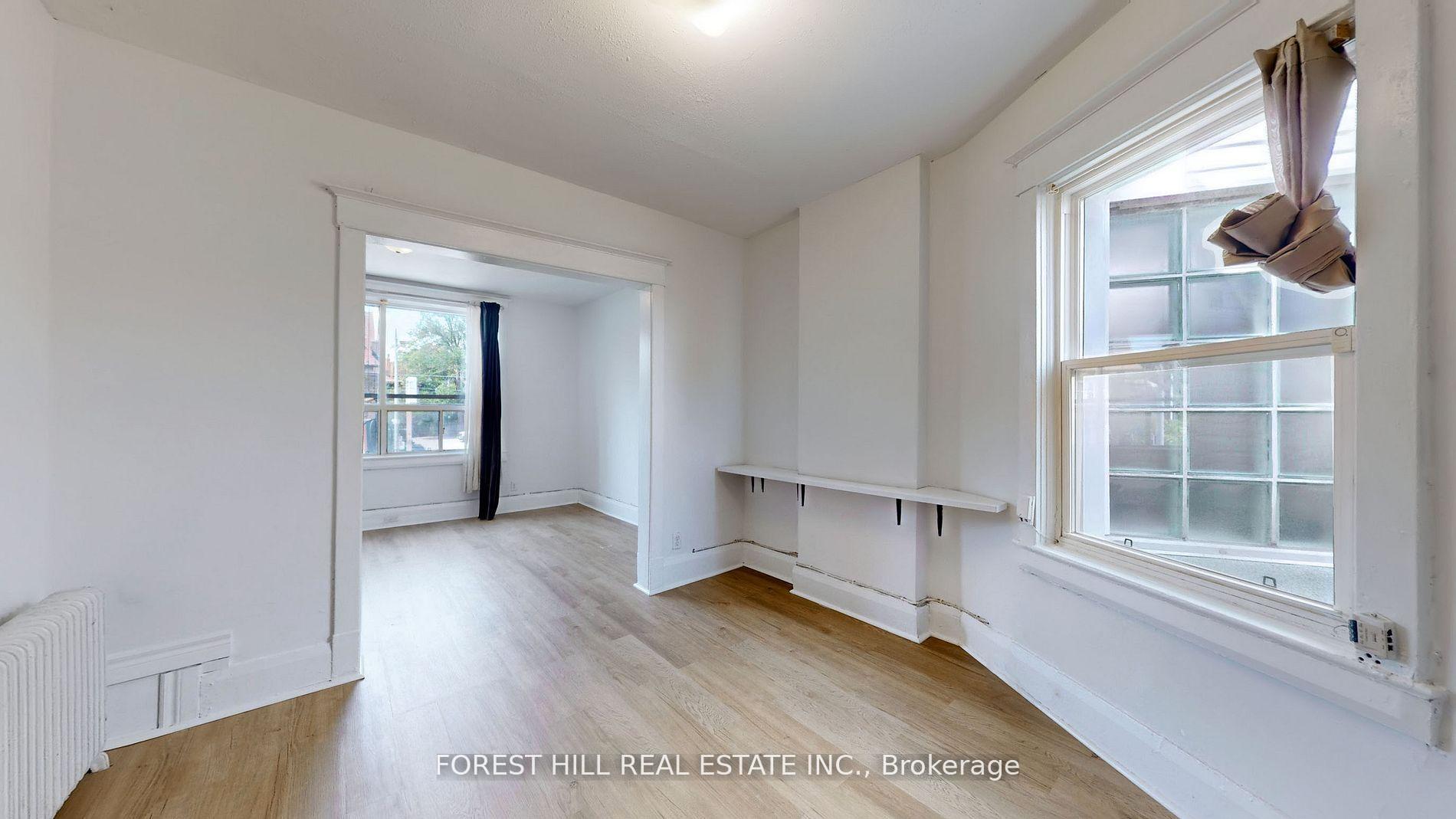 Photo 8 of Unit Upper 1, 645 St Clair Avenue W, Toronto, Wychwood — HOMEH