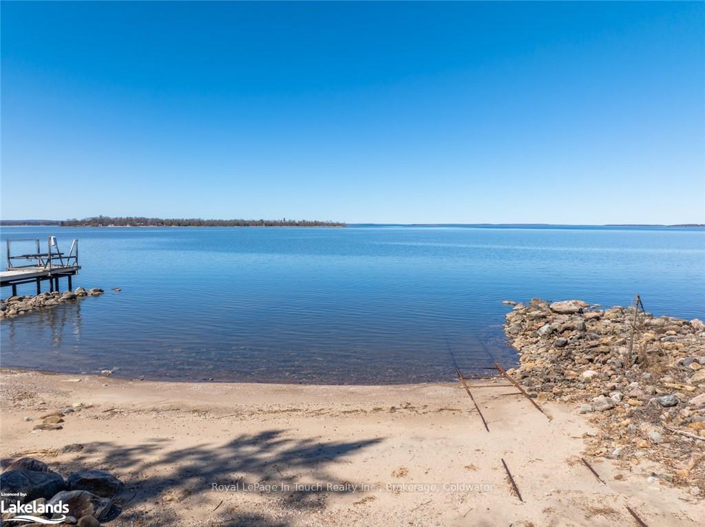 Photo 17 of 96 Robins Point Road, Tay, Victoria Harbour — HOMEH