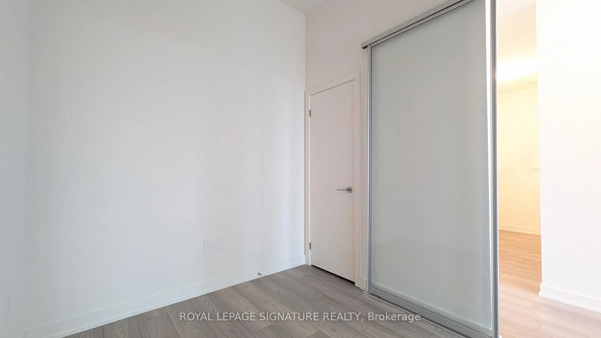 Photo 8 of Unit 605, 120 Broadway Avenue, Toronto, Mount Pleasant West — HOMEH