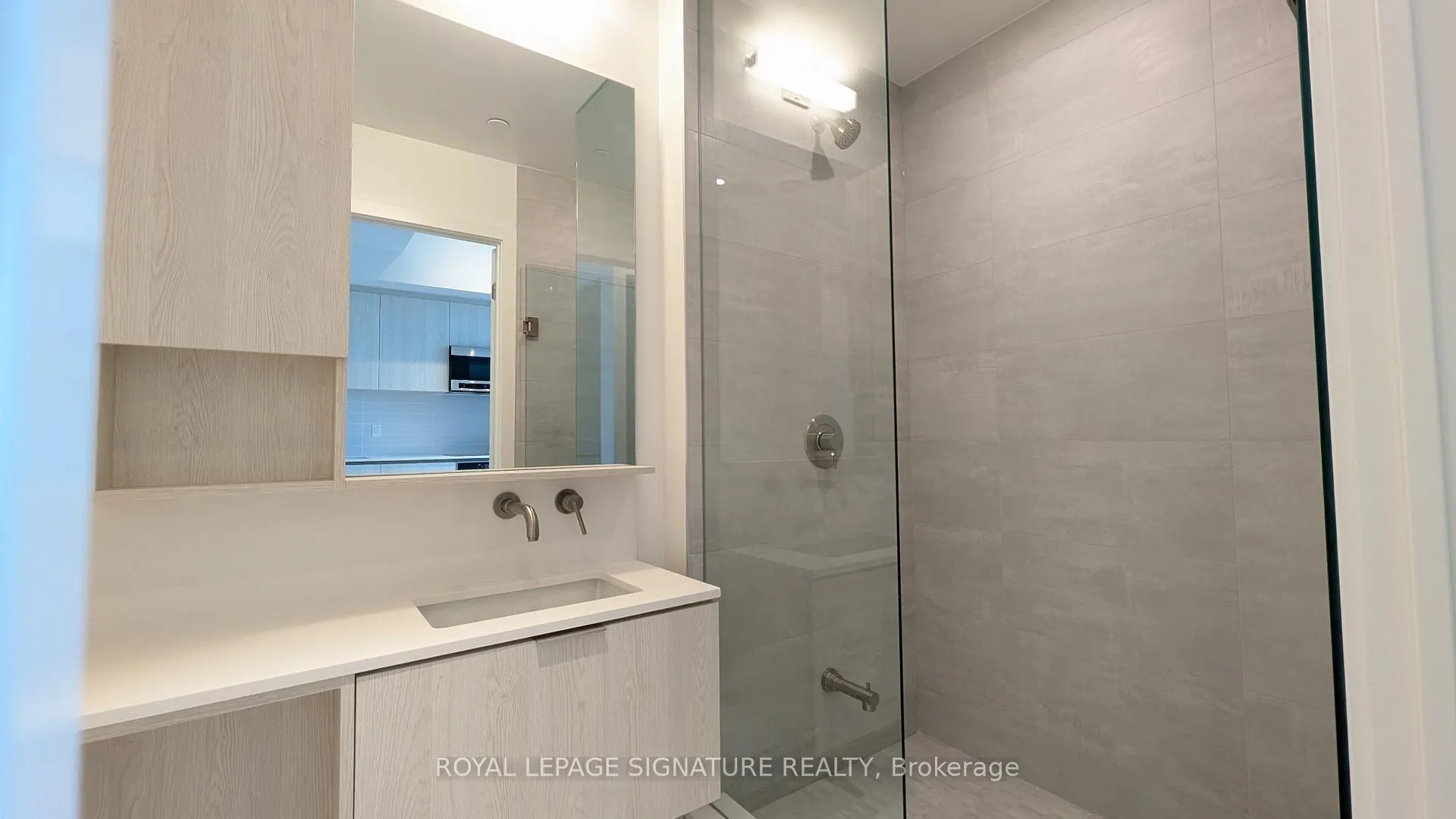 Photo 11 of Unit 605, 120 Broadway Avenue, Toronto, Mount Pleasant West — HOMEH